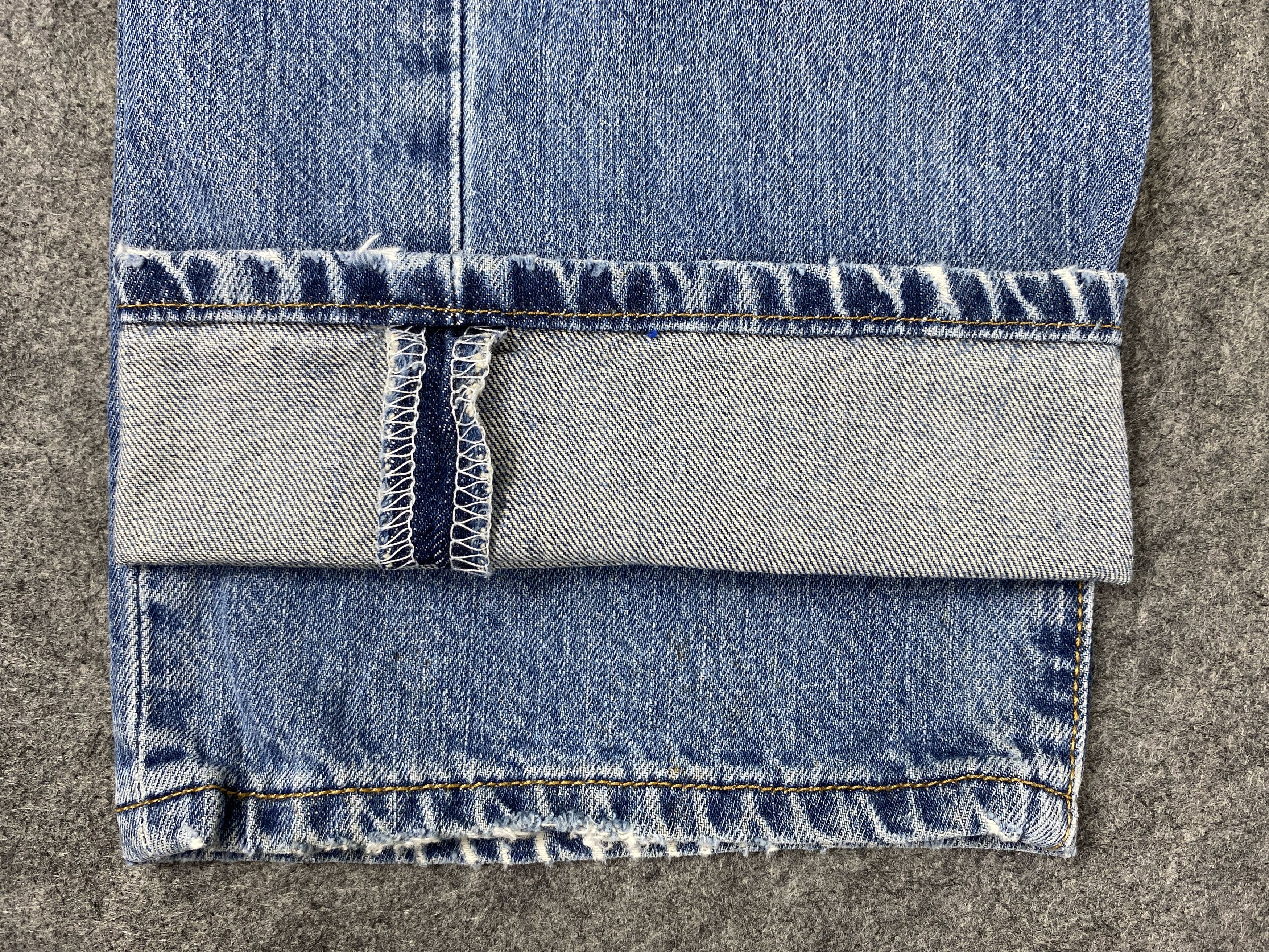 Levi's Distressed Blue Vintage Levi's 501 35x29.5 Denim -JN2336 Size US 35 - 10 Thumbnail