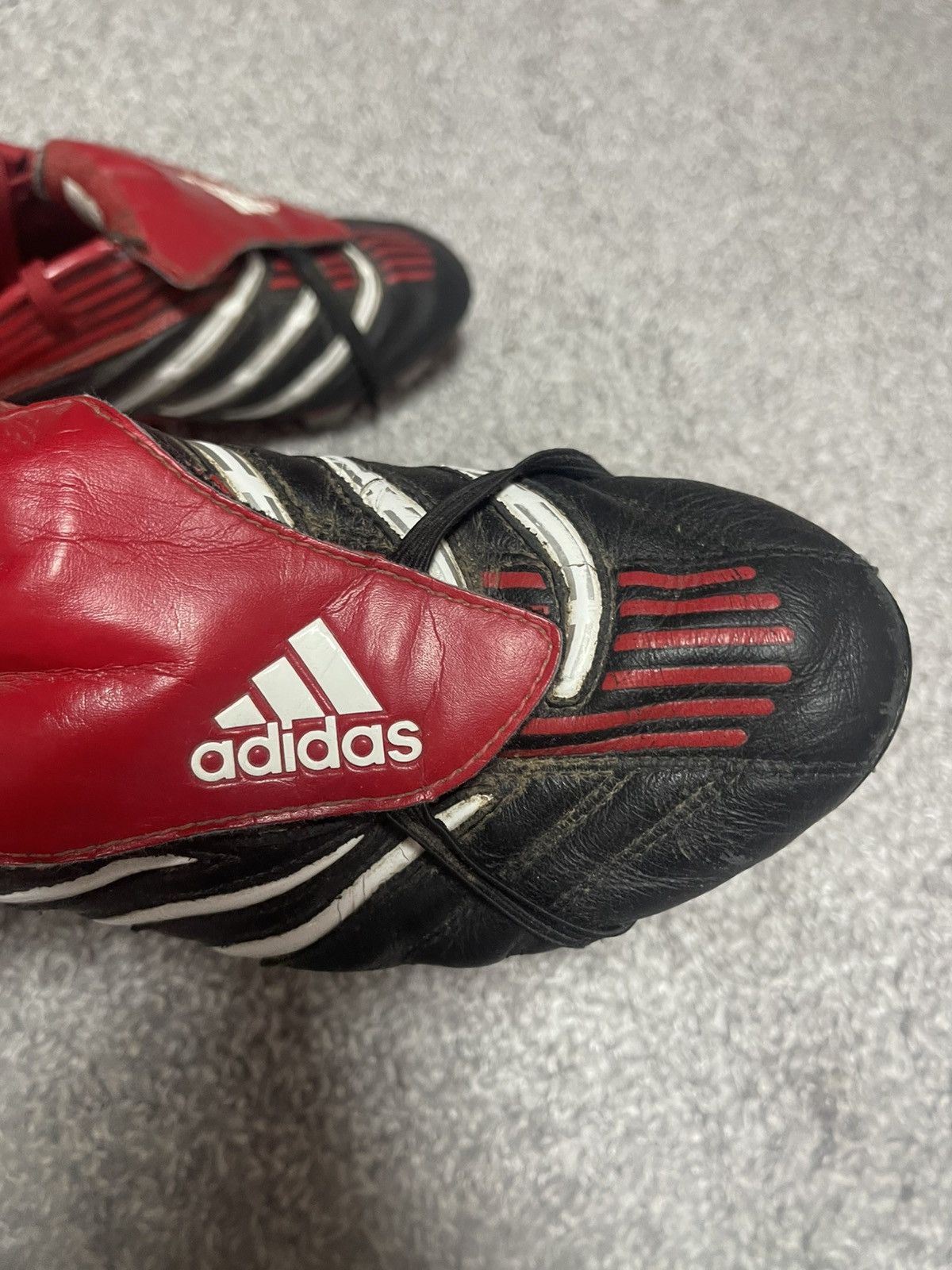 Adidas Adidas Predator 2005 Vintage Traxion Soccer Shoes size 41 Size US 8 / EU 41 - 7 Thumbnail