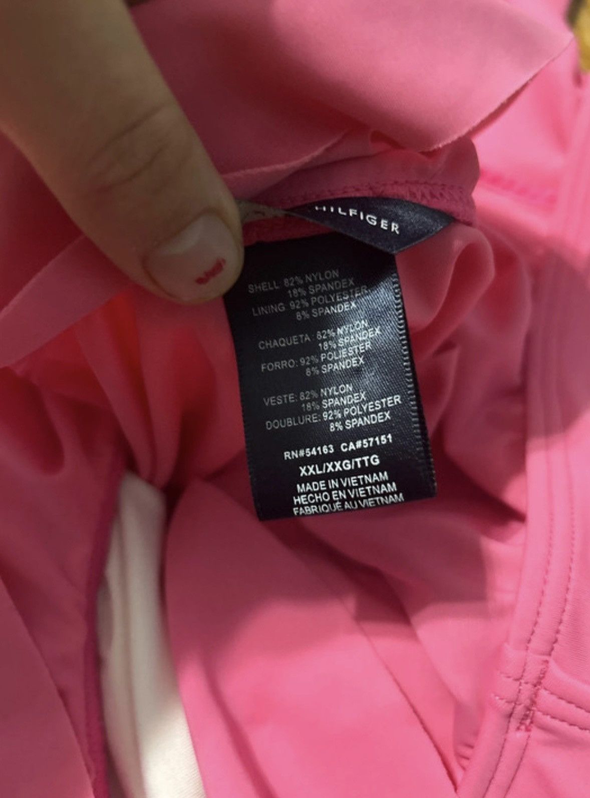 Tommy Hilfiger Pink ruffed bathing suit top Size XXL / US 16-18 / IT 52-54 - 3 Thumbnail