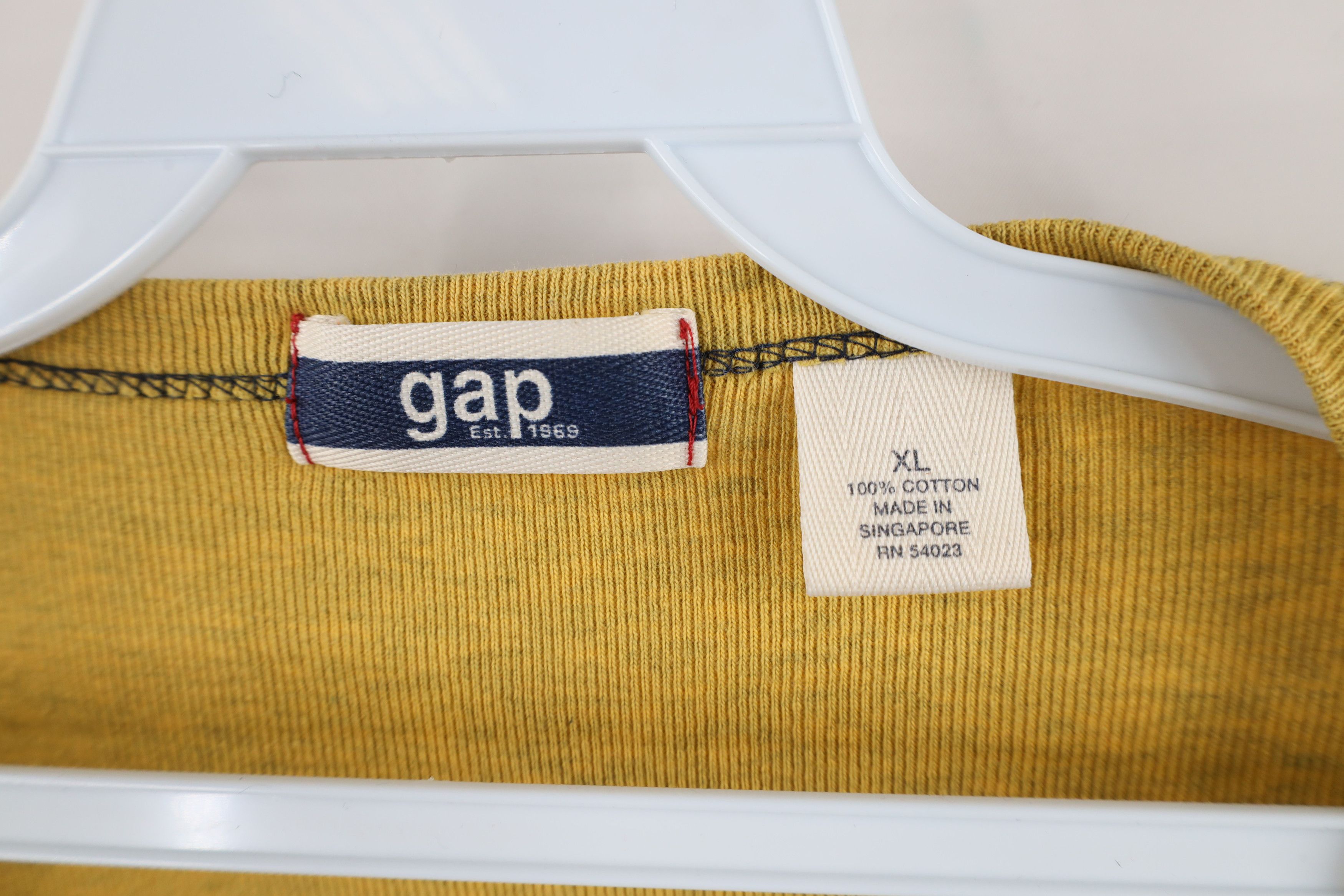Gap Vintage 90s Gap Blank Ribbed Knit Long Sleeve T-Shirt Yellow Size US XL / EU 56 / 4 - 4 Thumbnail