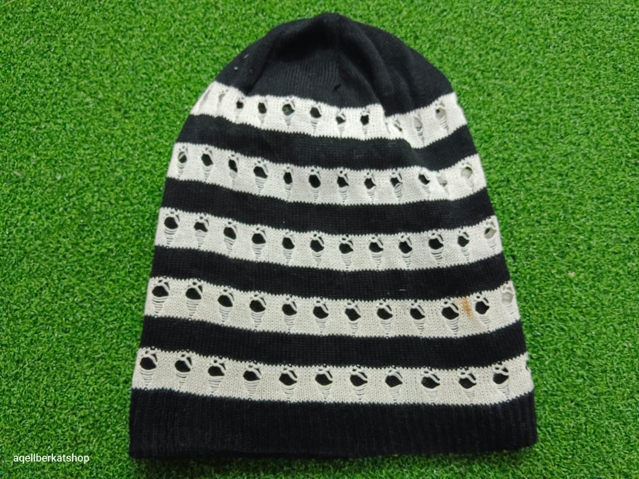 Japanese Brand BEAMS Japan Distressed Beanie Size ONE SIZE - 2 Thumbnail