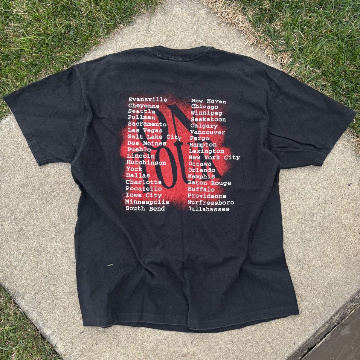 Band Tees × Vintage Vintage 1995 Garth Brooks Tour Shirt Size US L / EU 52-54 / 3 - 4 Thumbnail