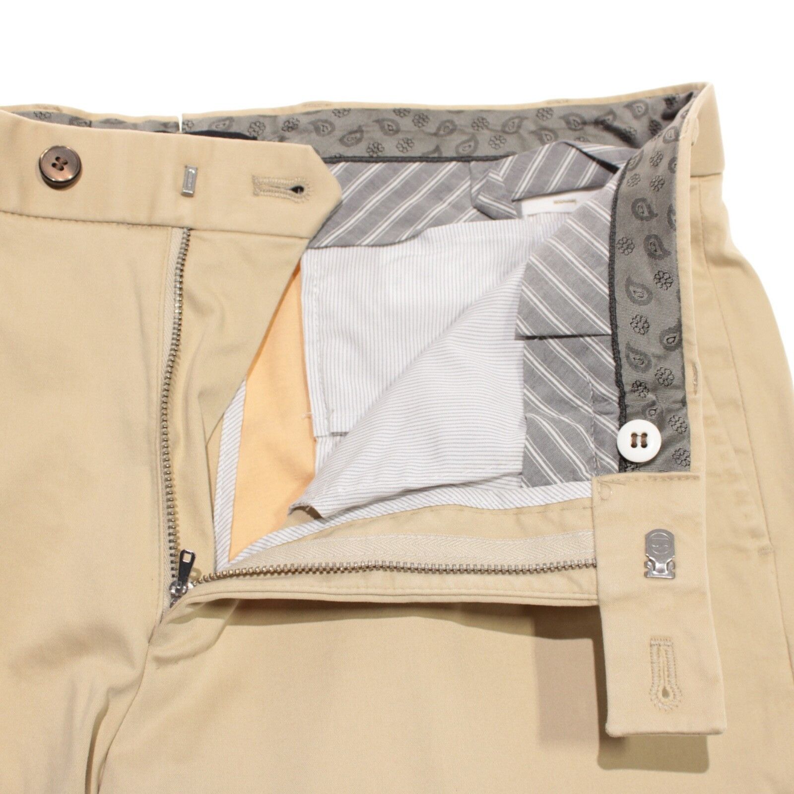 Hiltl Hiltl New with tags Chino Size 32 US In Beige Size US 32 / EU 48 - 5 Thumbnail
