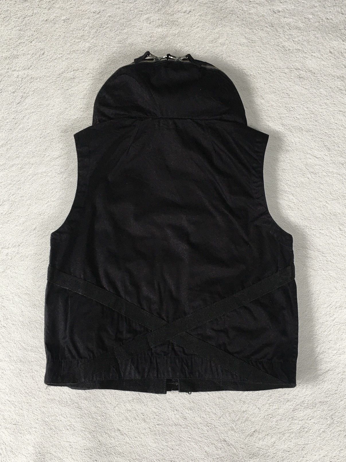 Vest Bono Multi Zip L.G.B Style
