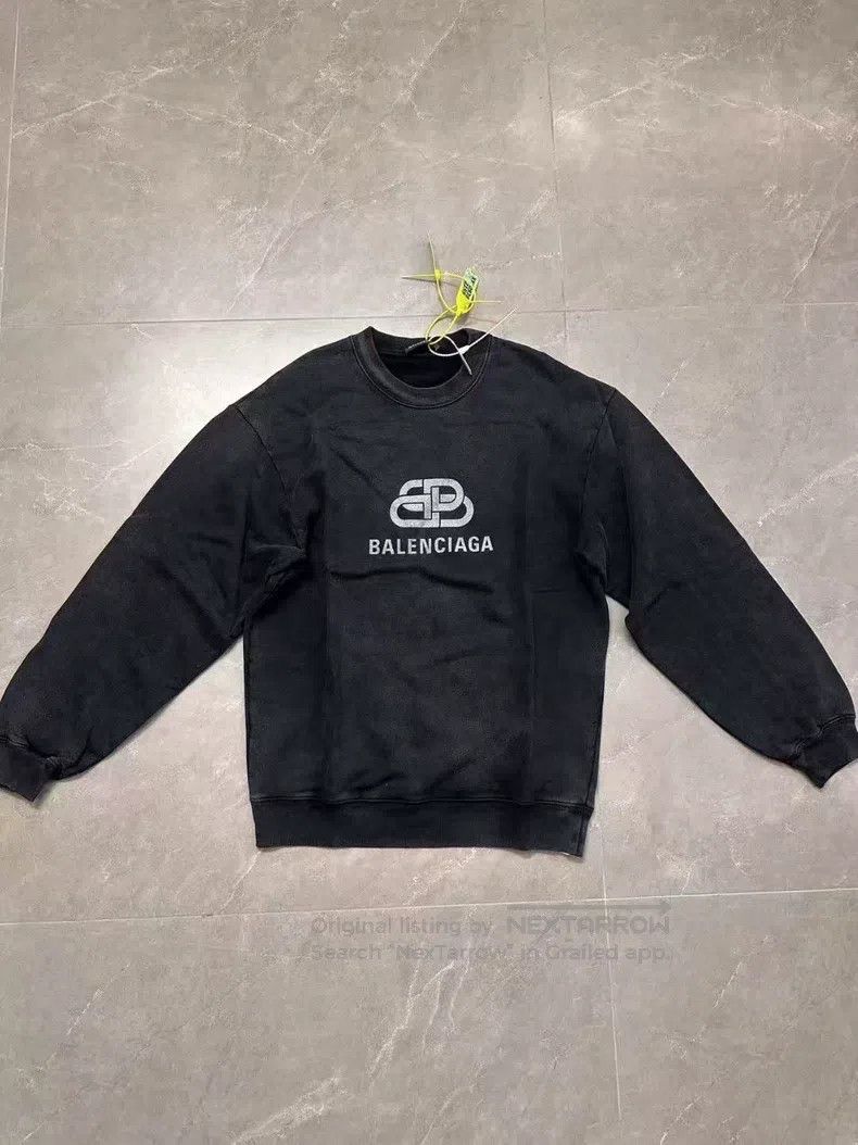 Balenciaga Balenciaga Water-washed vintage black lock sweater Size US XS / EU 42 / 0 - 1 Thumbnail