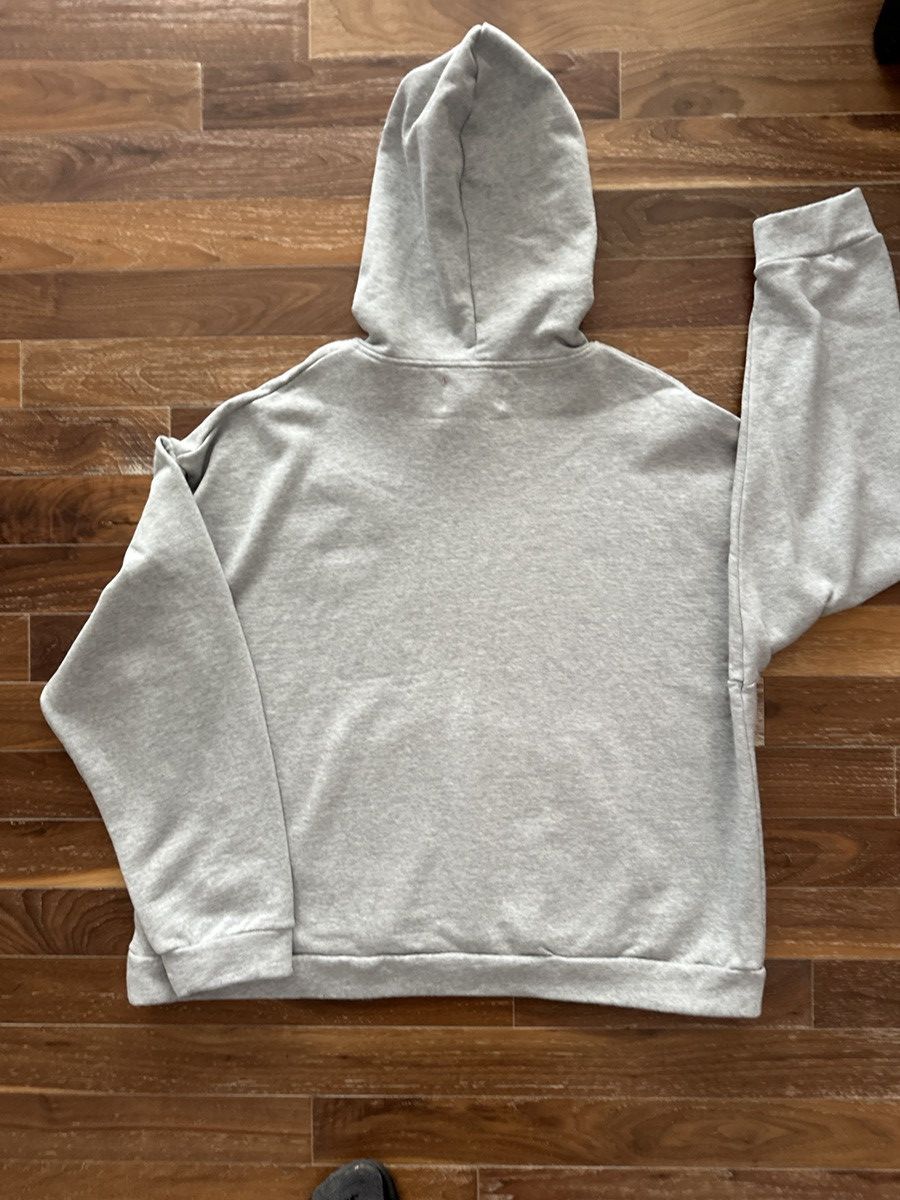 Who Decides War WDW Crest Sacred Heart Hooded pullover Size US XL / EU 56 / 4 - 4 Thumbnail
