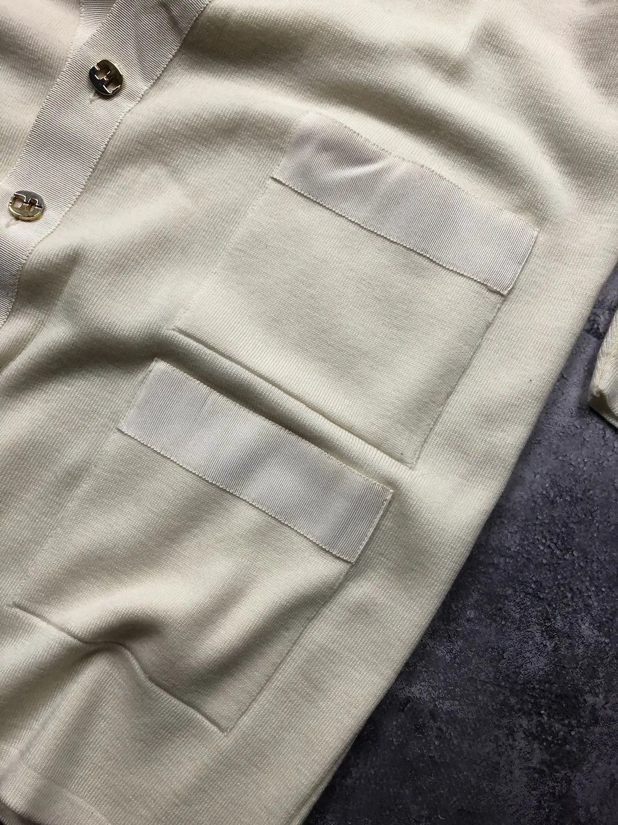 Salvatore Ferragamo SALVATORE FERRAGAMO Vintage Luxury Cotton Beige Cardigan Size US M / EU 48-50 / 2 - 6 Thumbnail