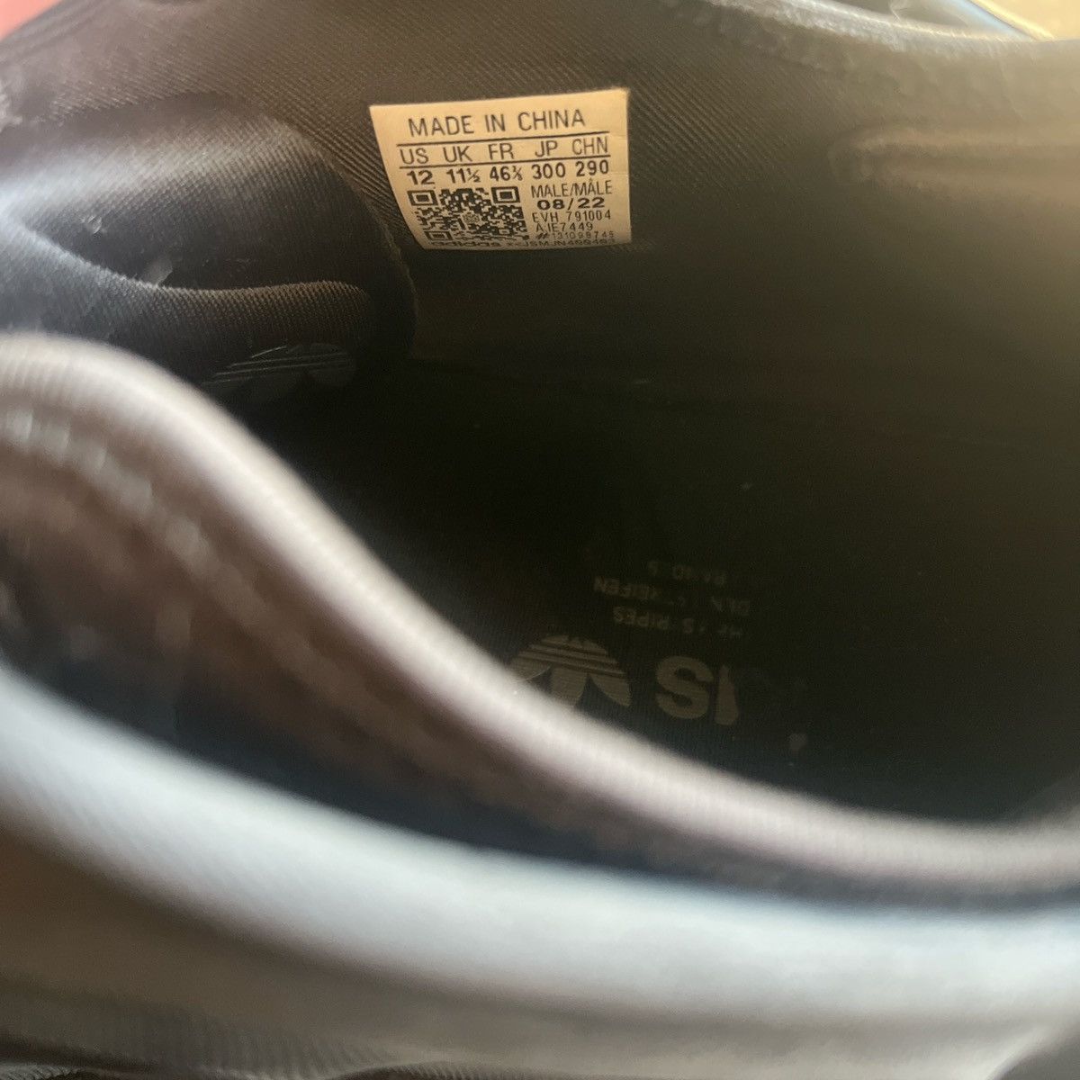 Adidas Adidas adiFOM black carbon size 12 Size US 12 / EU 45 - 5 Thumbnail