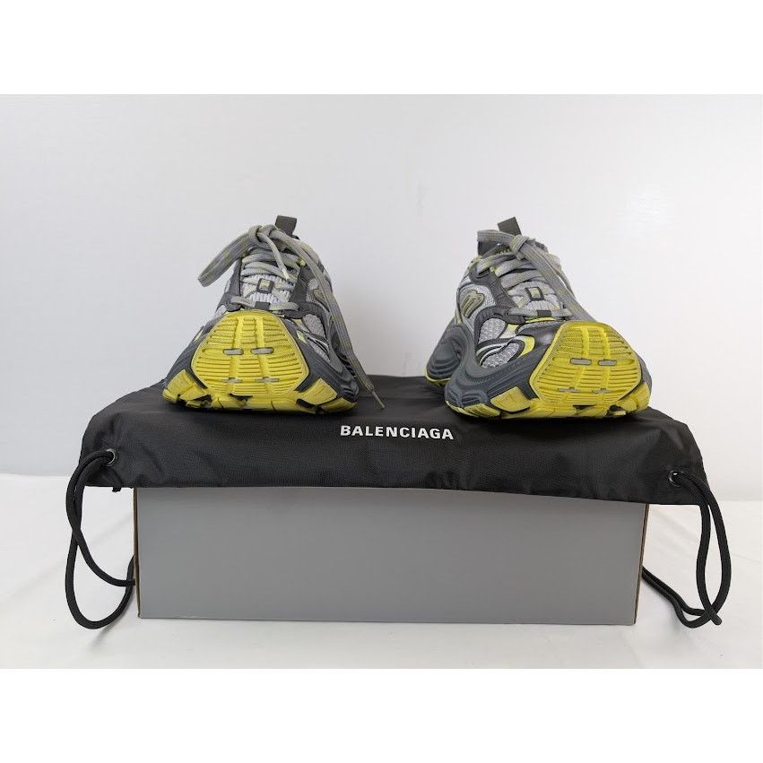 Balenciaga o1rshd1 10XL Low Top Sneaker in Grey / Yellow Size US 10 / EU 43 - 16 Thumbnail