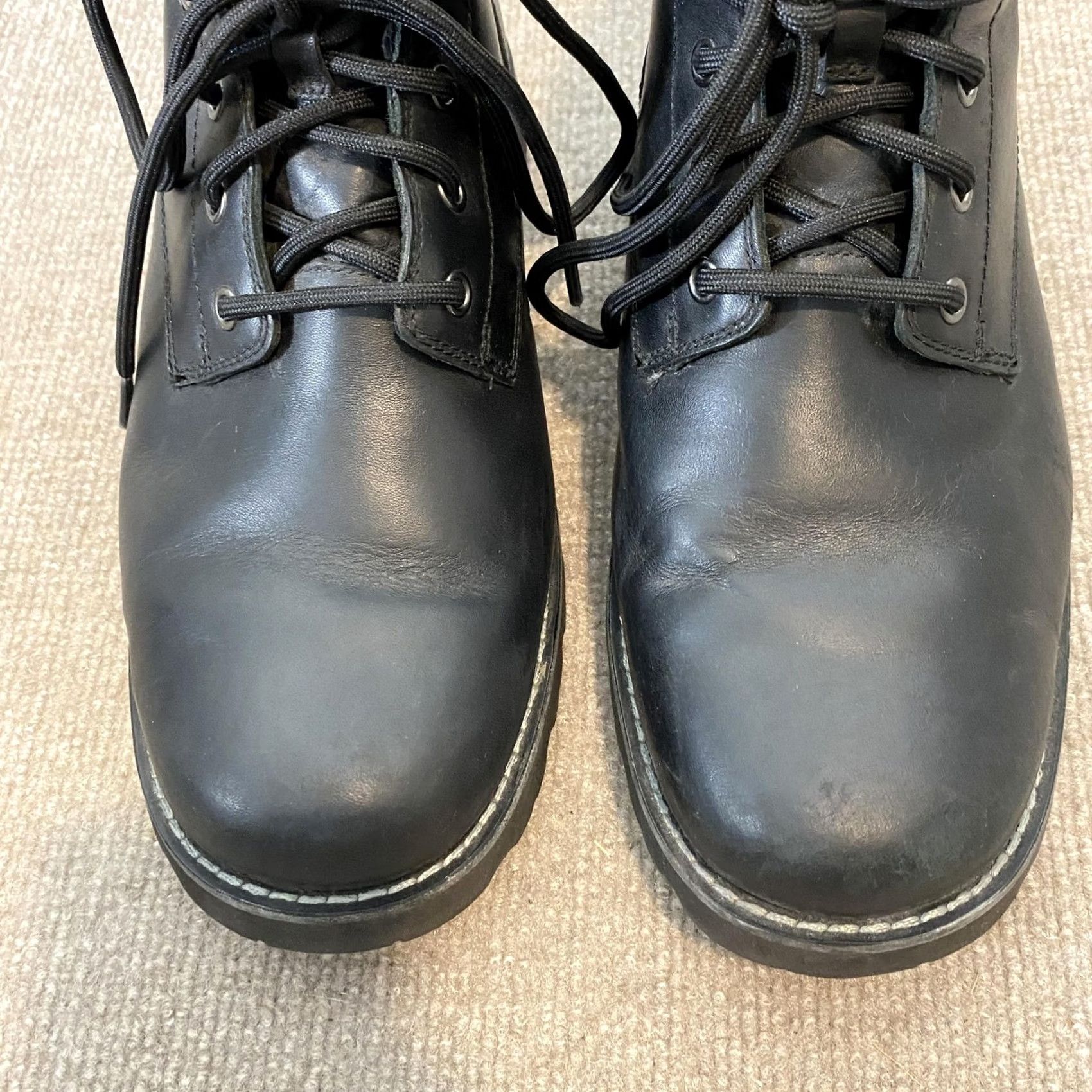 UGG Boots Mens 9 Black Leather Waterproof Lined Ankle Snow 