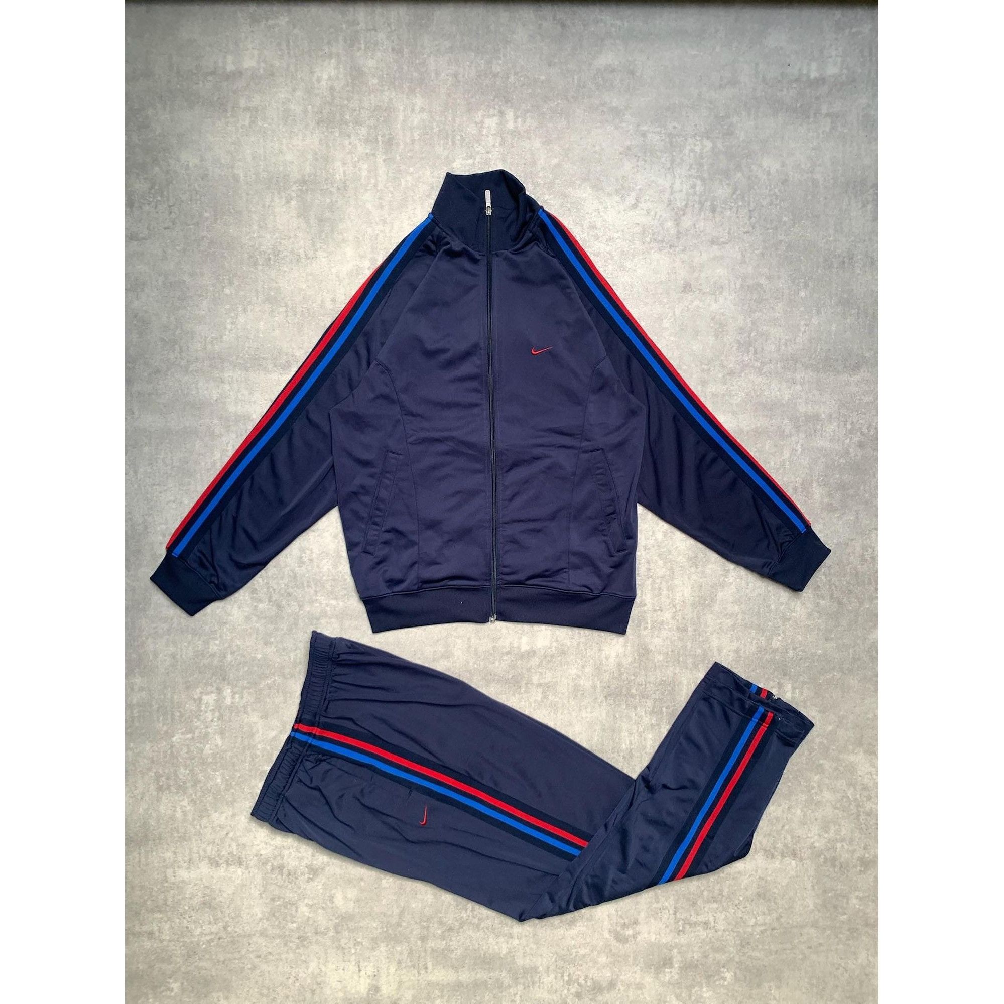 Nike Vintage Nike track set jacket + pant mens size M - L blue Size US M / EU 48-50 / 2 - 1 Thumbnail