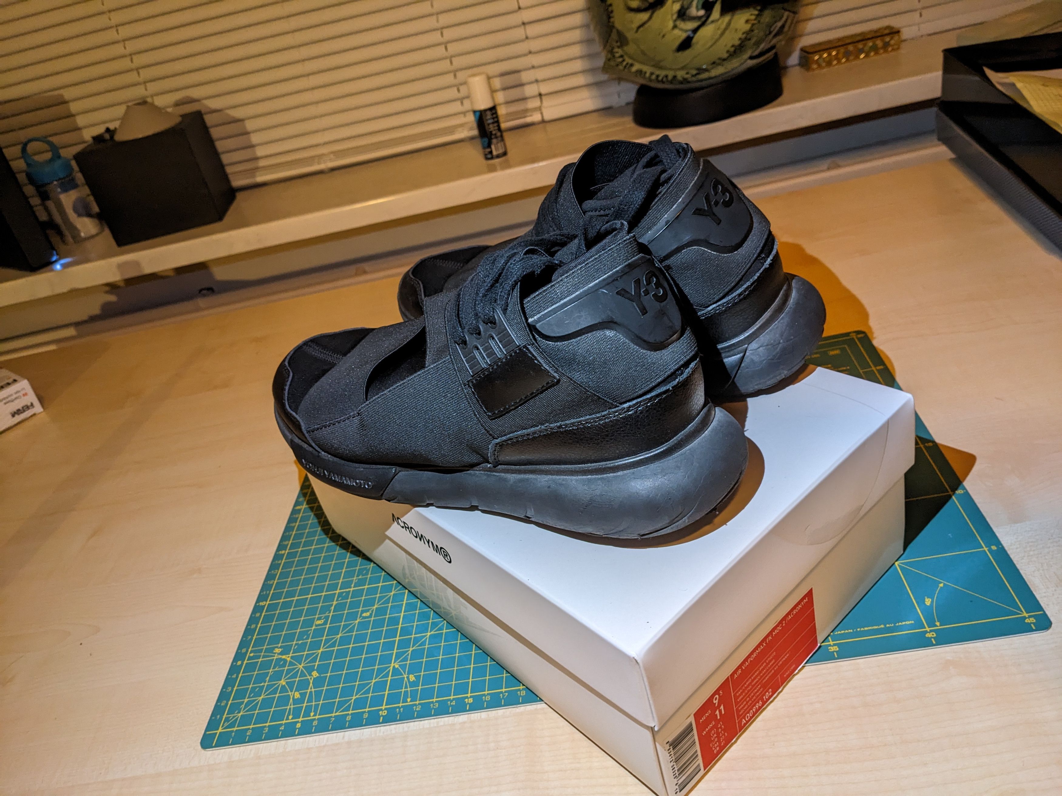 Qasa triple black clearance