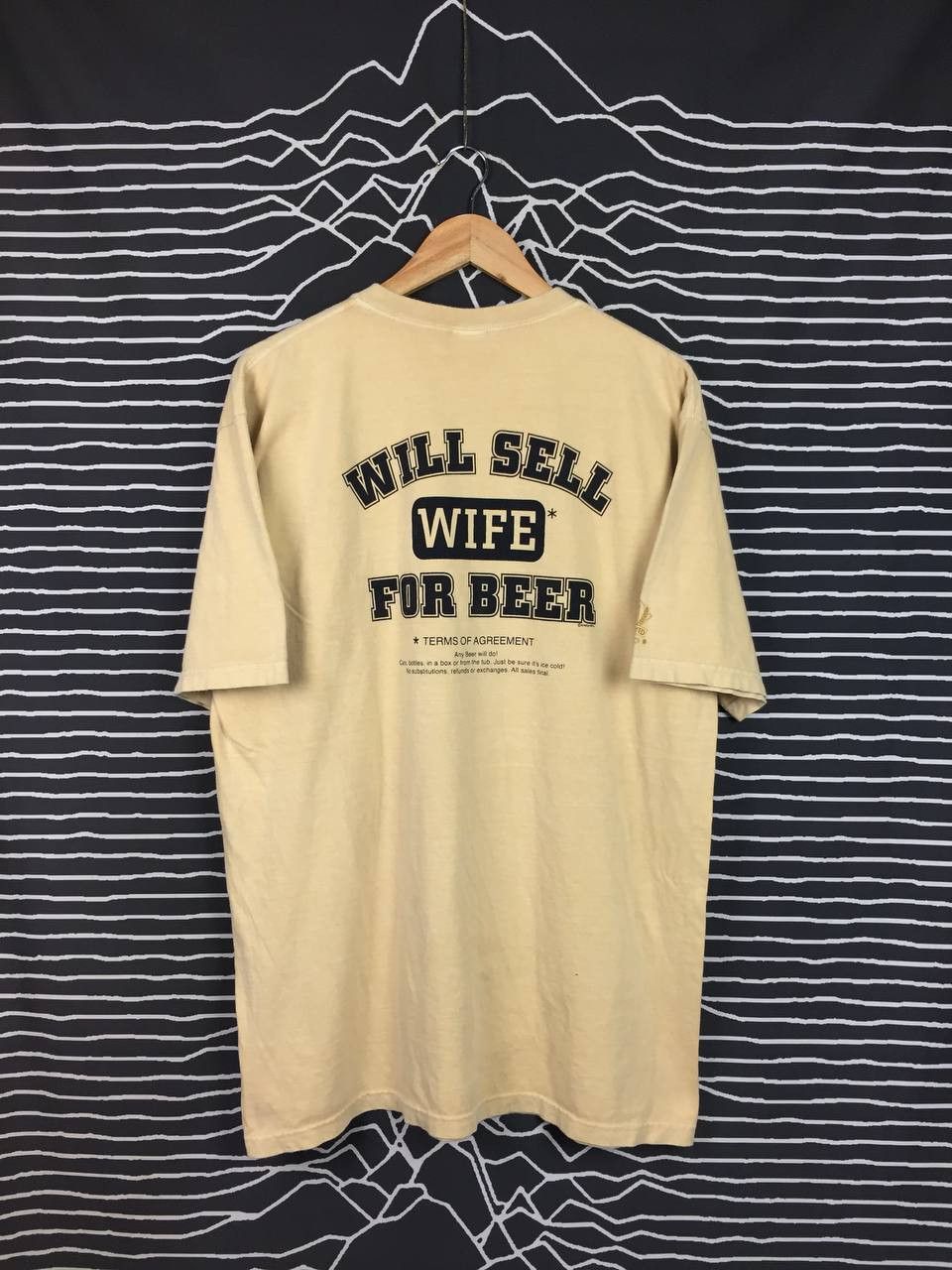 Vintage Vtg Crazy Shirt Hawaii Will Sell Wife For Beer Tee Size US L / EU 52-54 / 3 - 1 Thumbnail