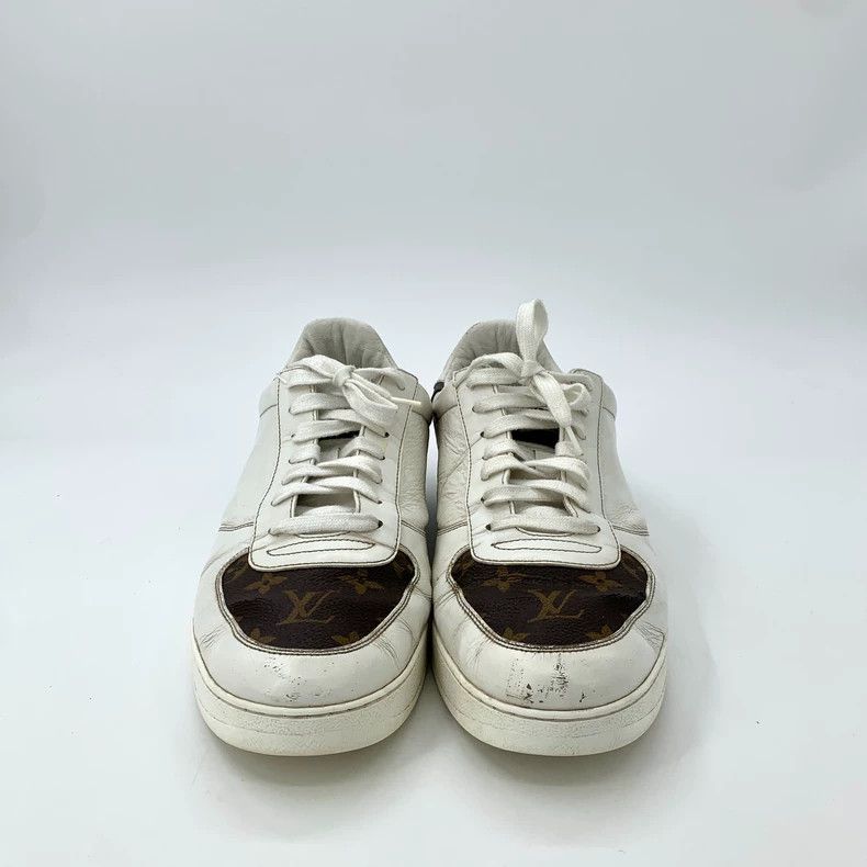 Louis Vuitton Louis Vuitton White logo old flower lace-up casual sports Size US 10.5 / EU 43-44 - 3 Thumbnail