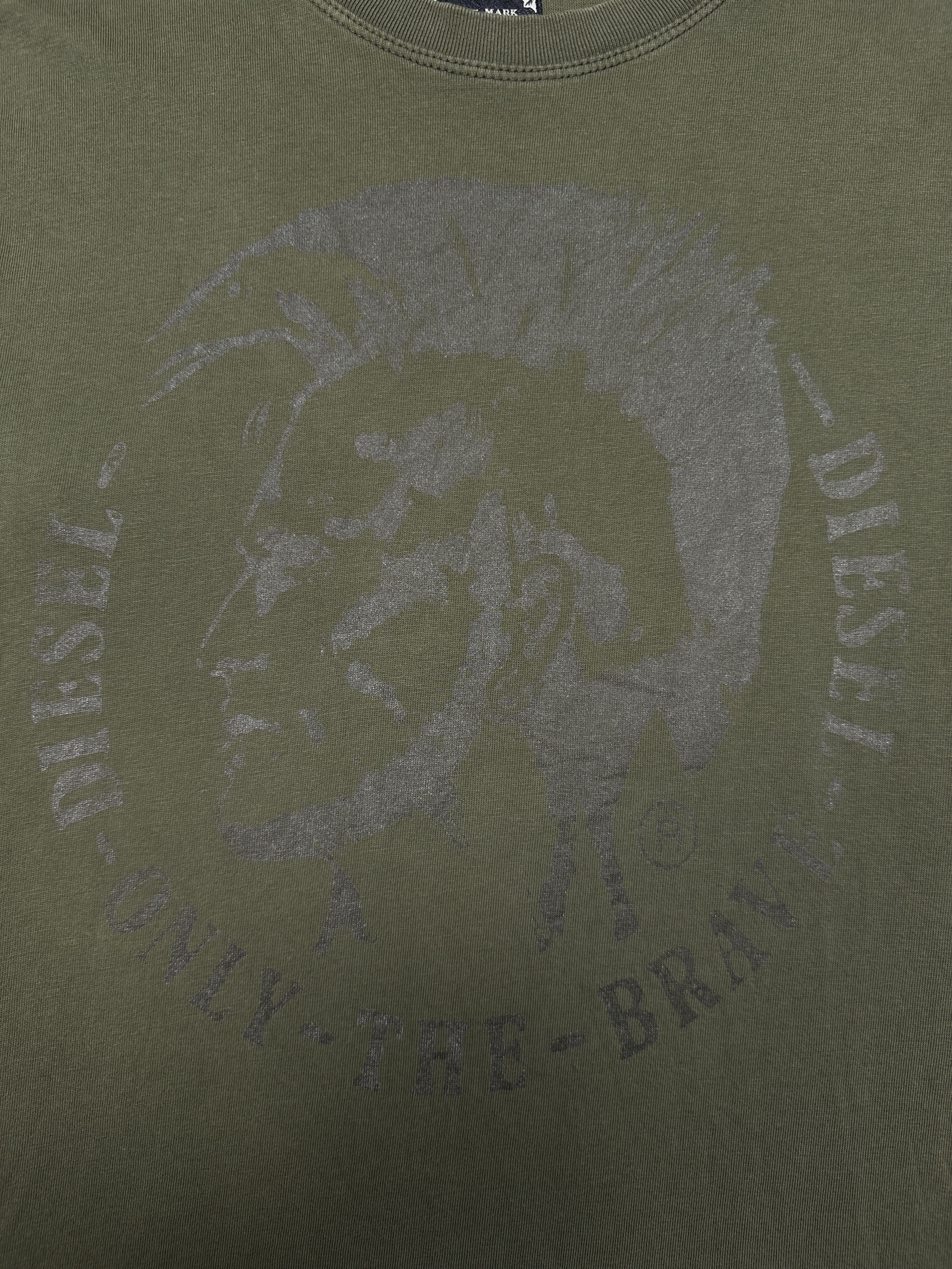 Diesel Diesel Vintage Big Logo Punk Distressed T-Shirt Tee Size US M / EU 48-50 / 2 - 3 Thumbnail
