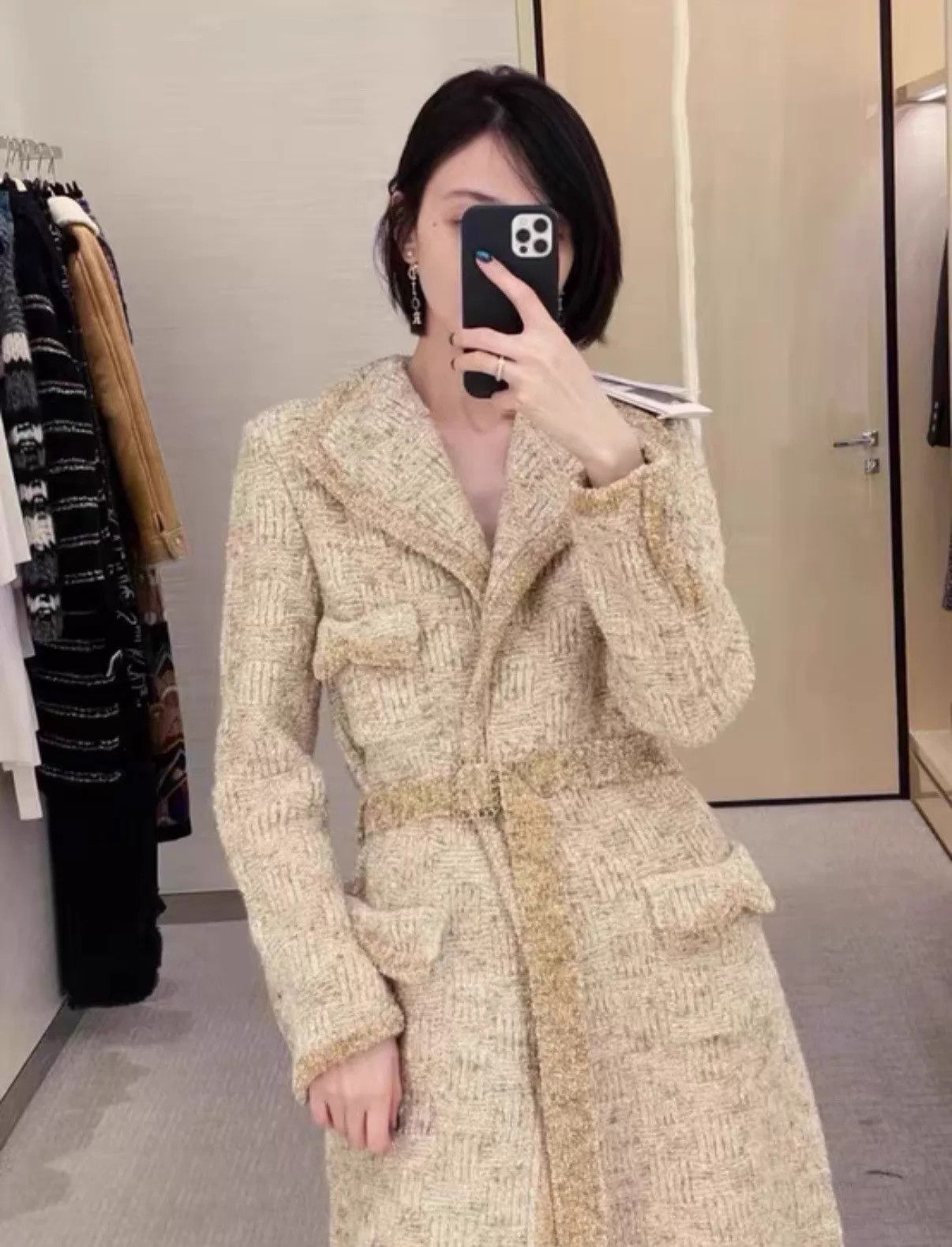 Chanel Chanel 20A Long Sweater Coat 3-Pocket Beige Gold EU38 Belt Size S / US 4 / IT 40 - 9 Thumbnail