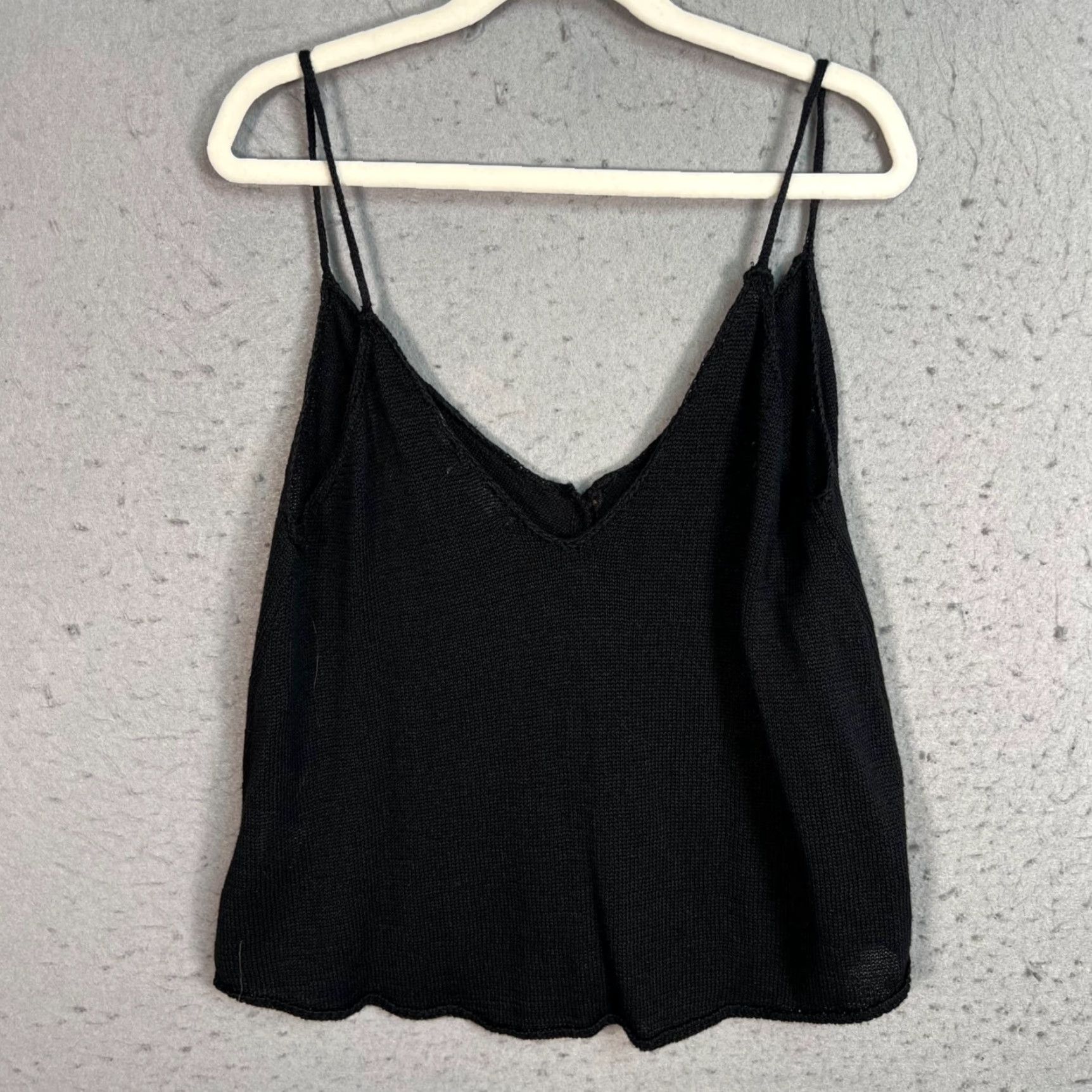 Vintage Embossed Tank Womens XS Black Knit Cami Top Sleeveless Button-Front Size XS / US 0-2 / IT 36-38 - 2 Thumbnail