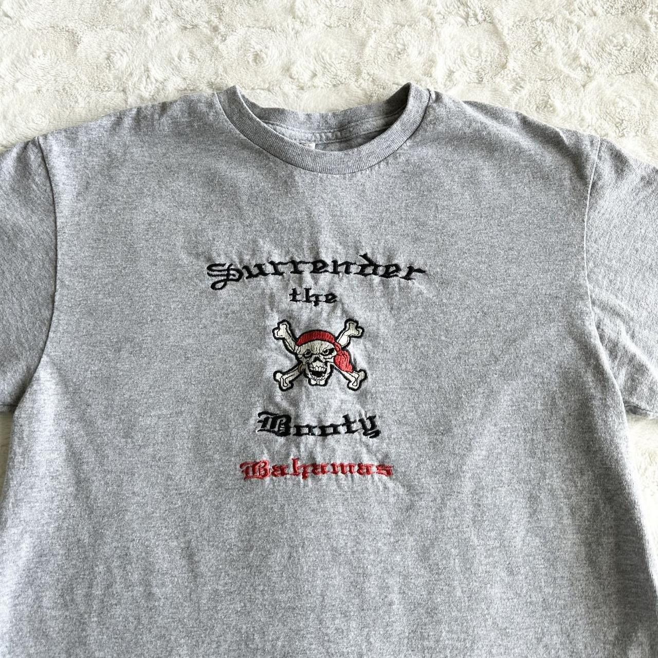 Delta Vintage Bahamas Shirt Mens Medium Gray Pirate Skull Funny SS Size US M / EU 48-50 / 2 - 4 Thumbnail