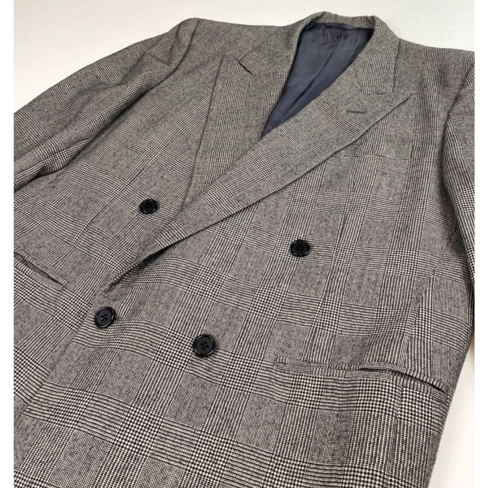 Neiman Marcus VINTAGE Neiman Marcus Men's Blazer Wool Double Breasted Plaid 40 Gray Jacket 90s Classic Designer Shoulder Pads Size 40R - 5 Thumbnail