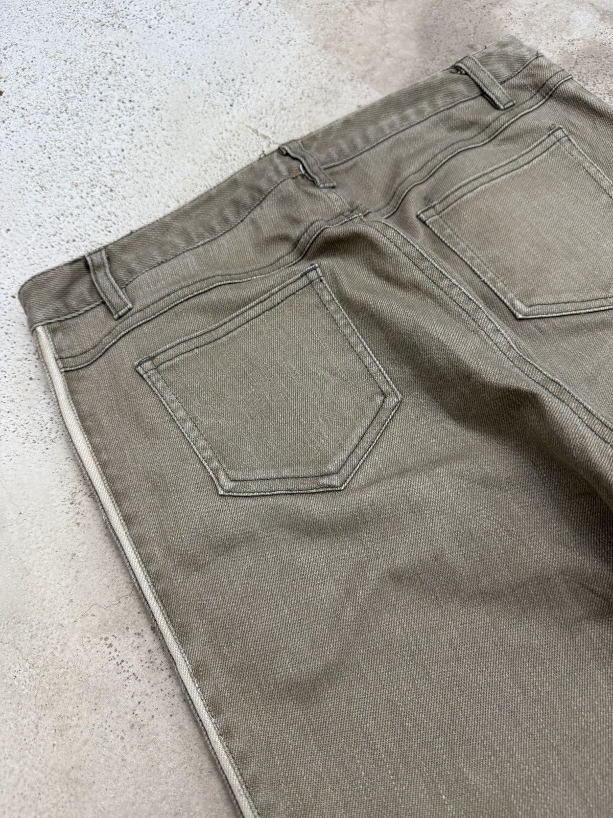 Japanese Brand Heart Shape Flare Stonewashed Unisex Denim Pants Size US 28 / EU 44 - 11 Thumbnail