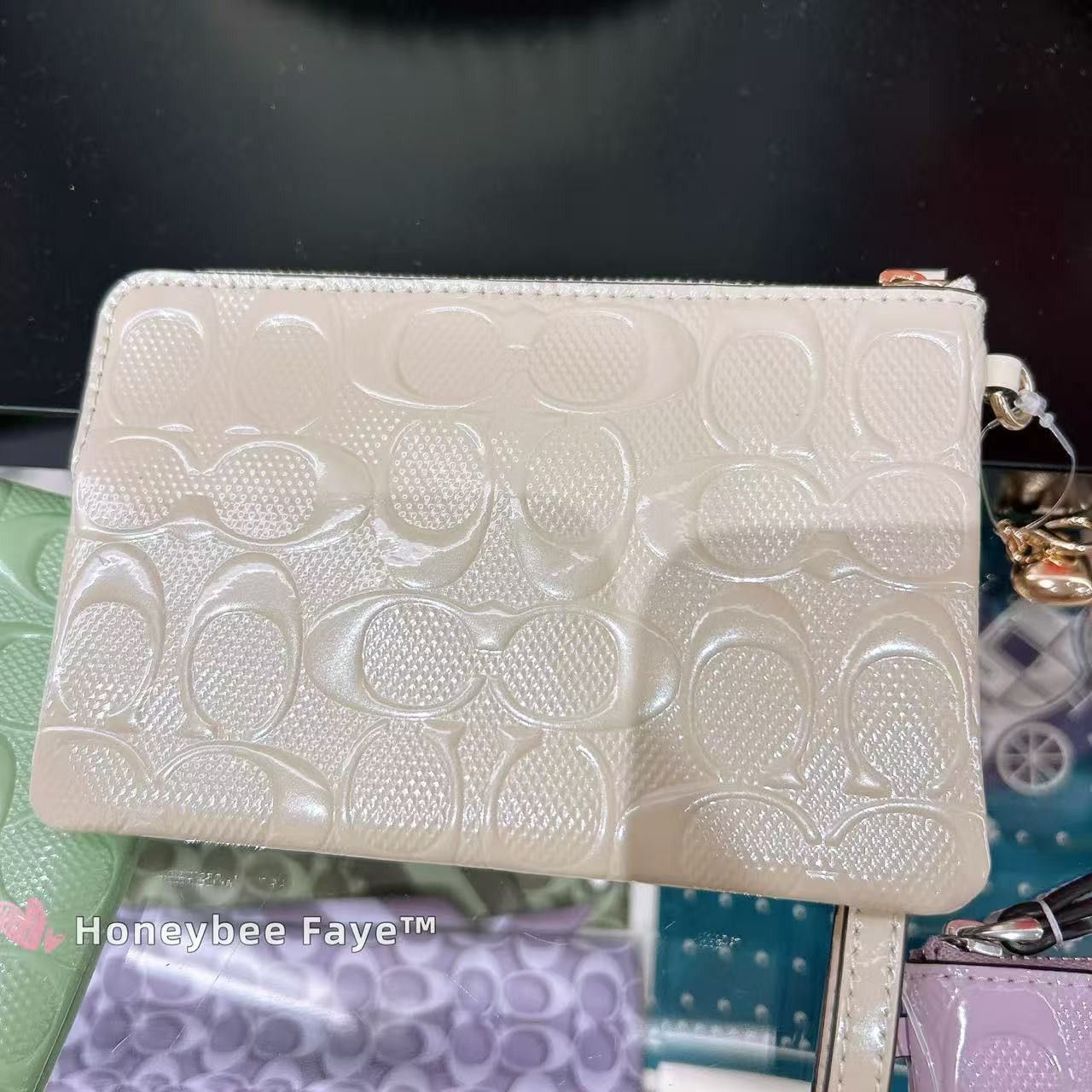 Coach Corner Zip Wristlet In Signature Leather Heart Charm CDF04 Size ONE SIZE - 3 Thumbnail