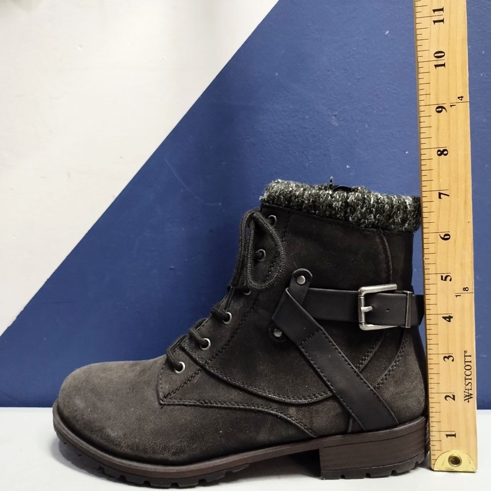 Vintage Crown Vintage Racine Combat Boots Womens Size 8.5M Black Side Zip Buckle Strap Shoe Size US 9 / IT 39 - 8 Thumbnail