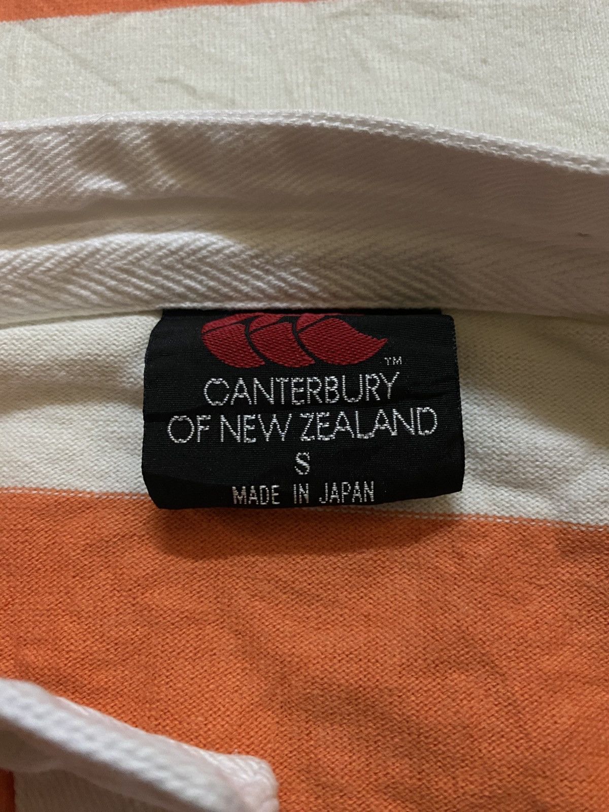 Canterbury of New Zealand Canterbury New Zealand Orange And White Stripe Rugby Shirt Size US S / EU 44-46 / 1 - 4 Thumbnail