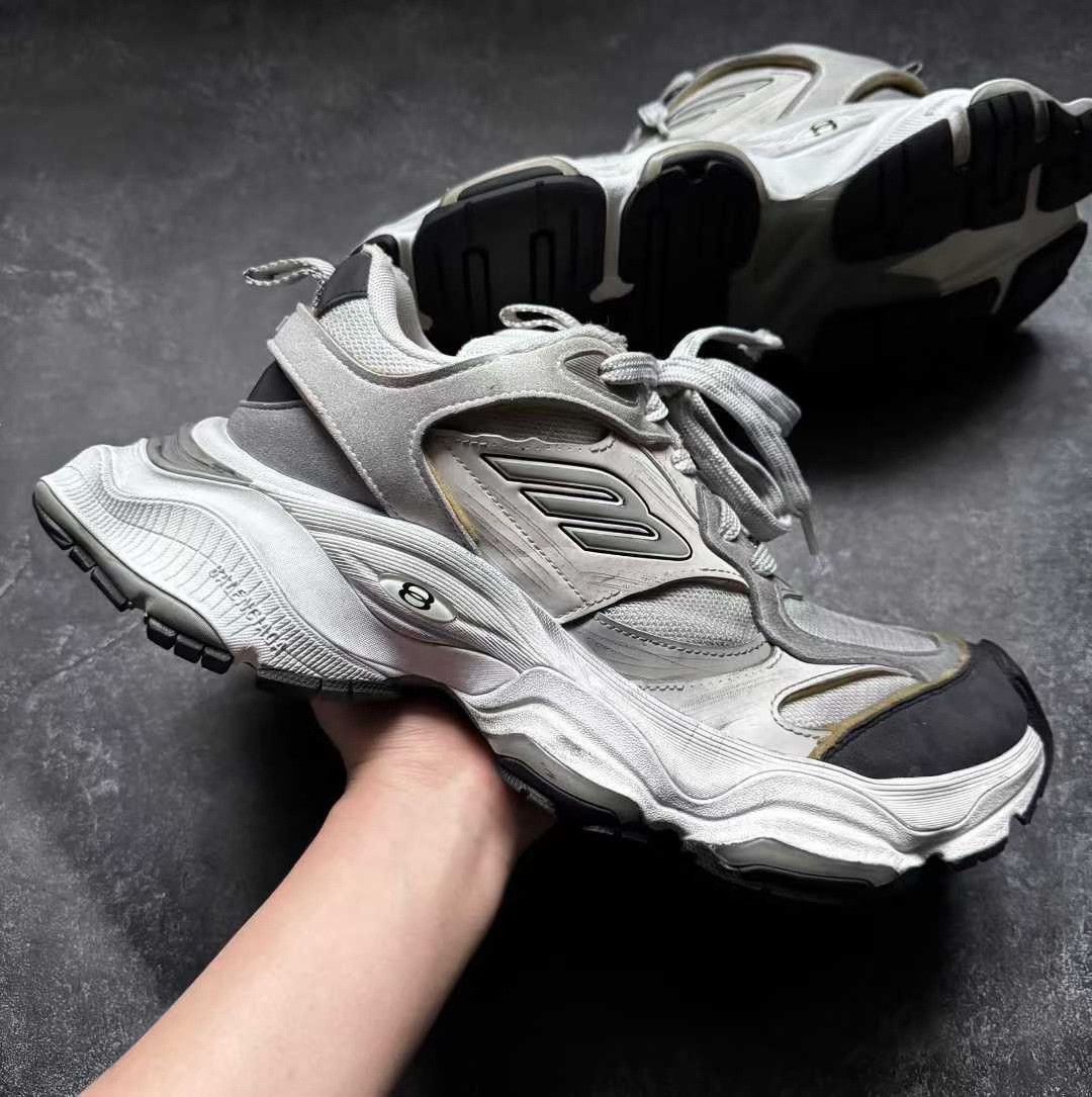 Balenciaga Balenciaga Patchwork Multi Lowtop Sneakers 43 Men Size US 10 / EU 43 - 1 Thumbnail