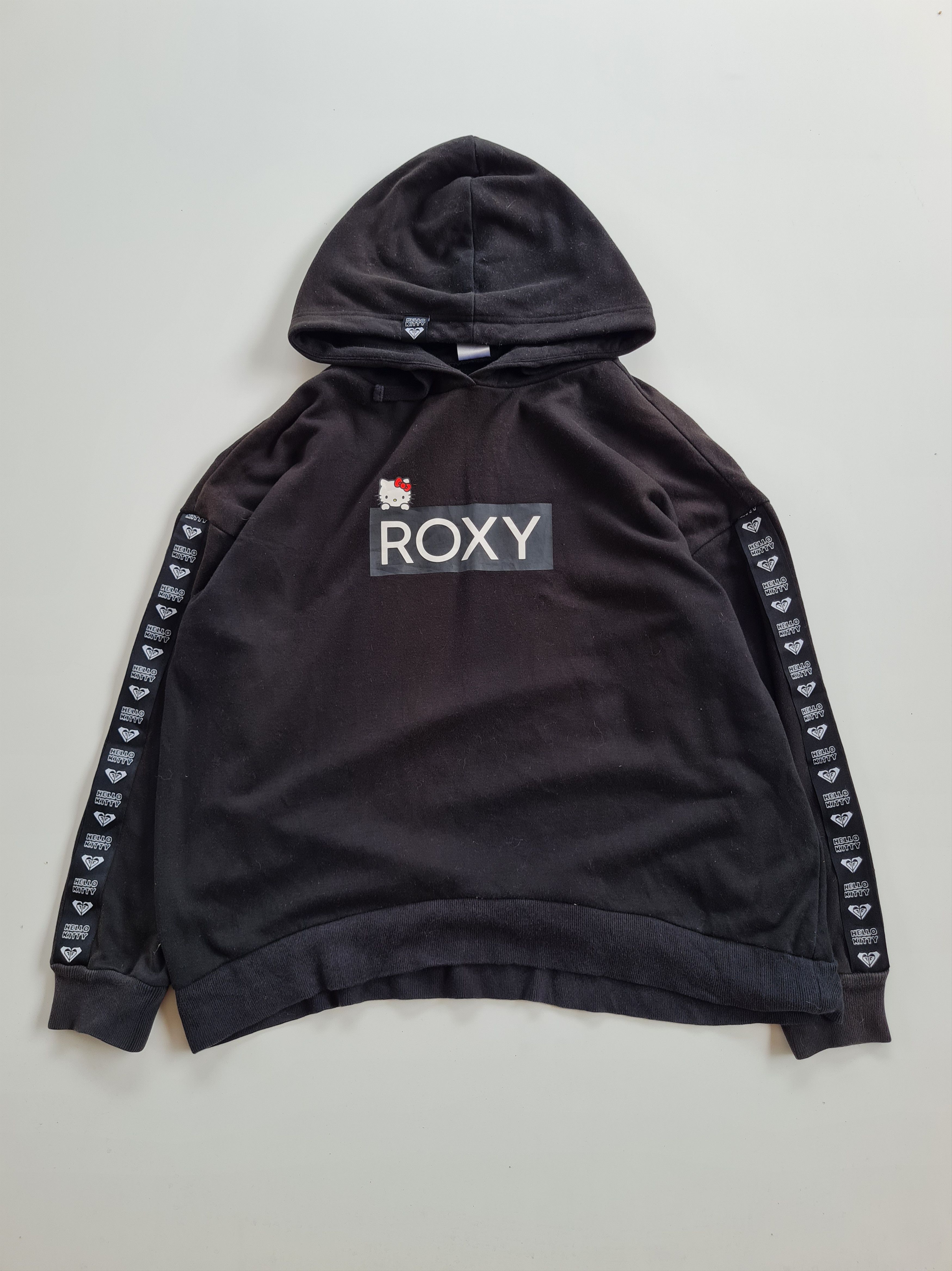 Vintage Hello Kitty X Roxy Hoodie Pullover