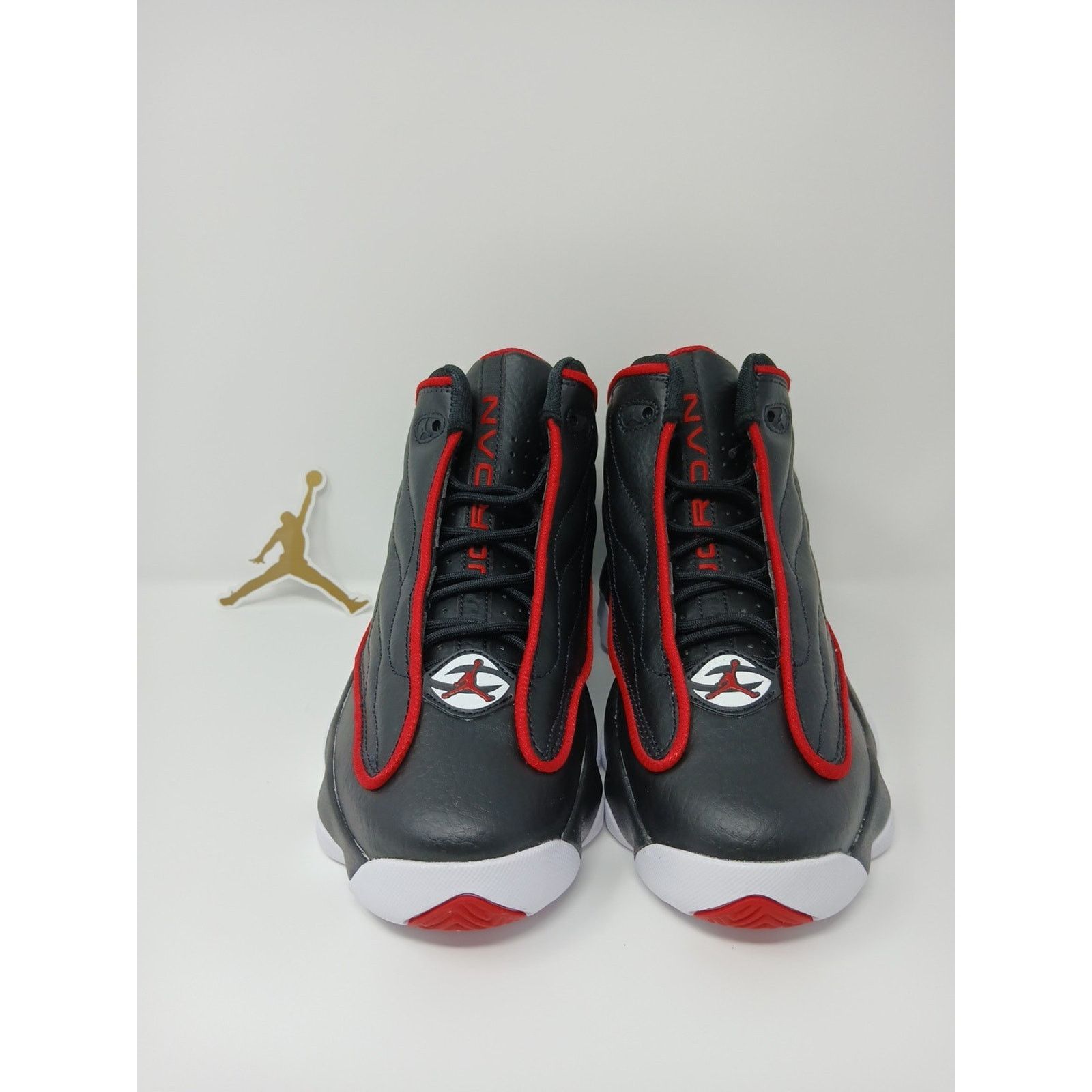Jordan Brand Air Jordan Pro Strong GS Bred Black Sneakers Kids Size 6.5Y Size US 6.5 / EU 39-40 - 3 Thumbnail