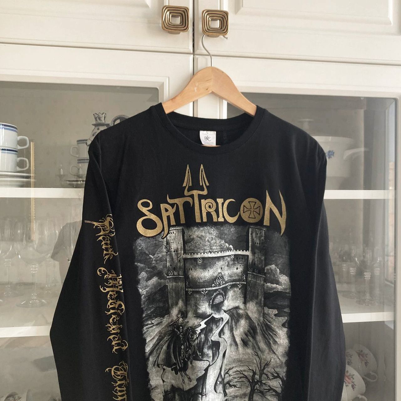 Band Tees Long sleeve Satyricon - Dark Medieval Times - black metal Size US M / EU 48-50 / 2 - 2 Thumbnail