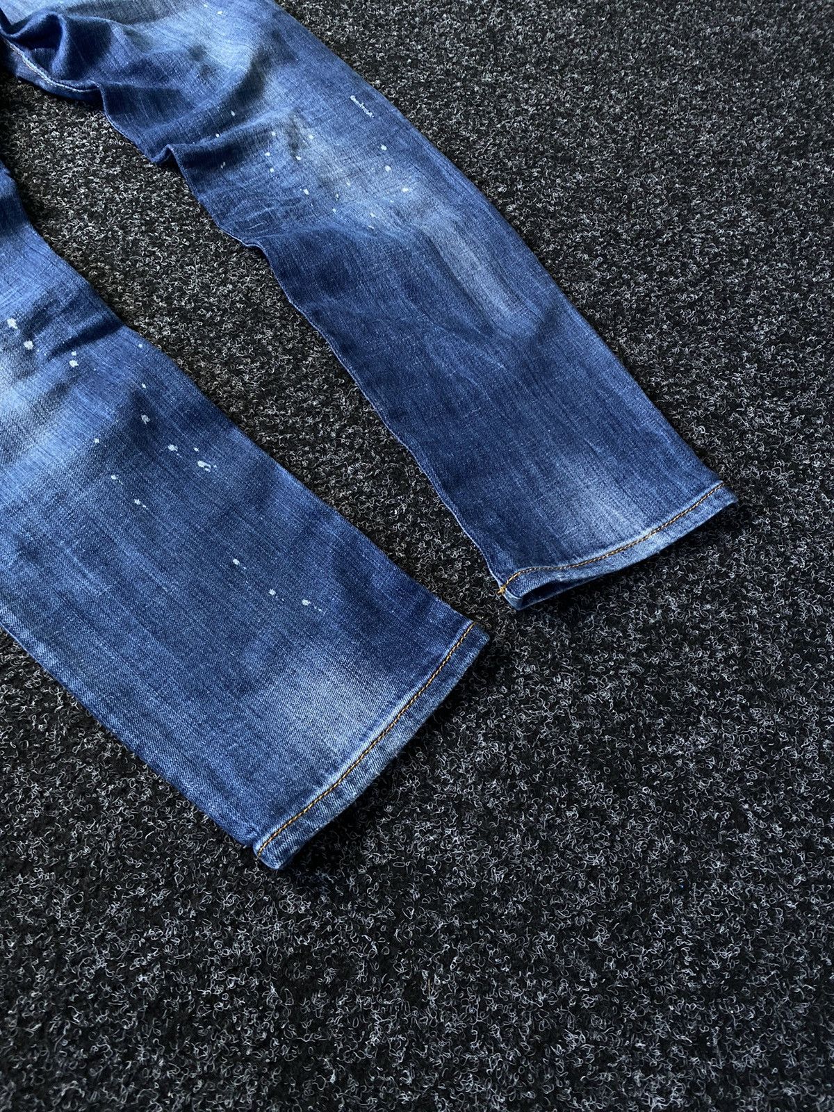 Dsquared2 Dsquared2 Distressed Denim pants Jeans Made In Italy 🇮🇹 Size US 33 - 15 Thumbnail