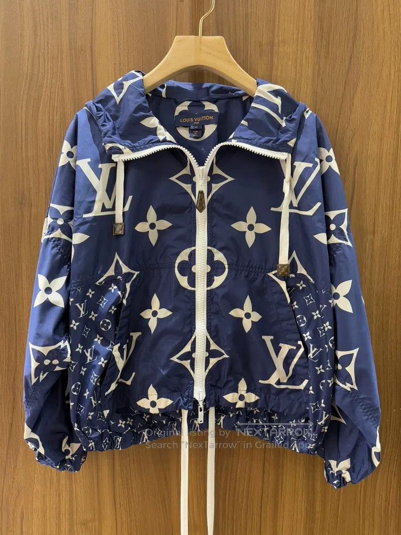 Louis Vuitton Louis Vuitton Blue Old Flower Full Print Trooper Jacket Size XXS / US 00 / IT 34 - 1 Thumbnail