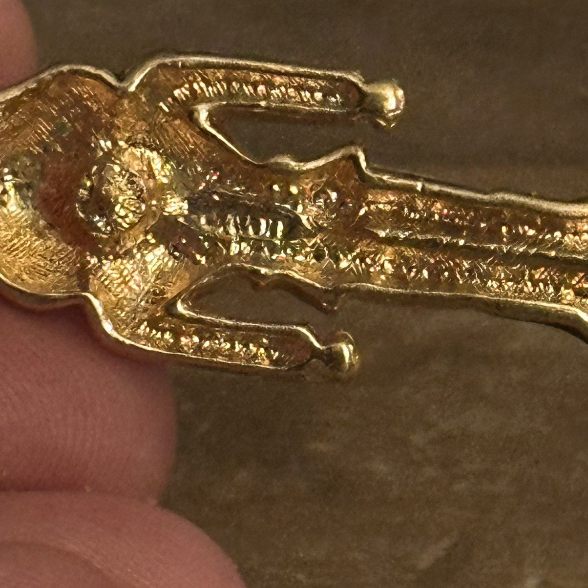 Vintage Vintage Avon enamel nutcracker tac pin Size ONE SIZE - 4 Thumbnail