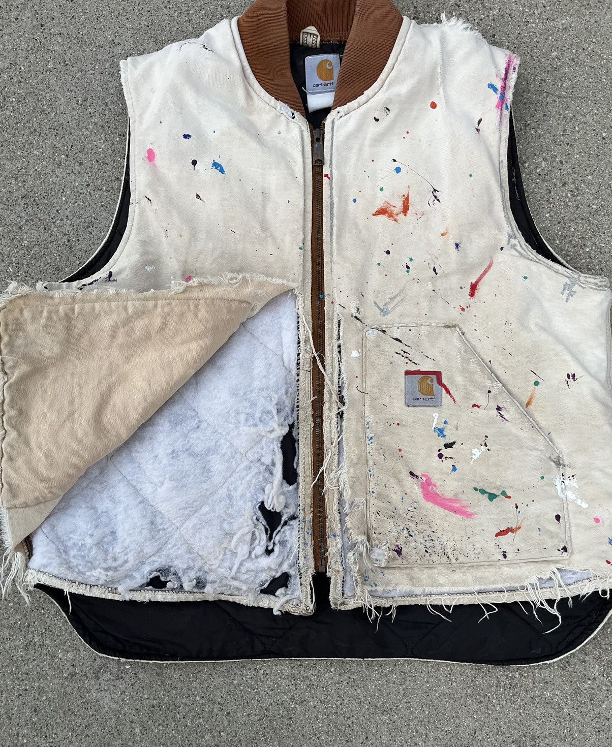 Carhartt × Vintage Vintage Carhartt Vest Thrashed Distressed Sun Fade Destroyed Size US L / EU 52-54 / 3 - 5 Thumbnail