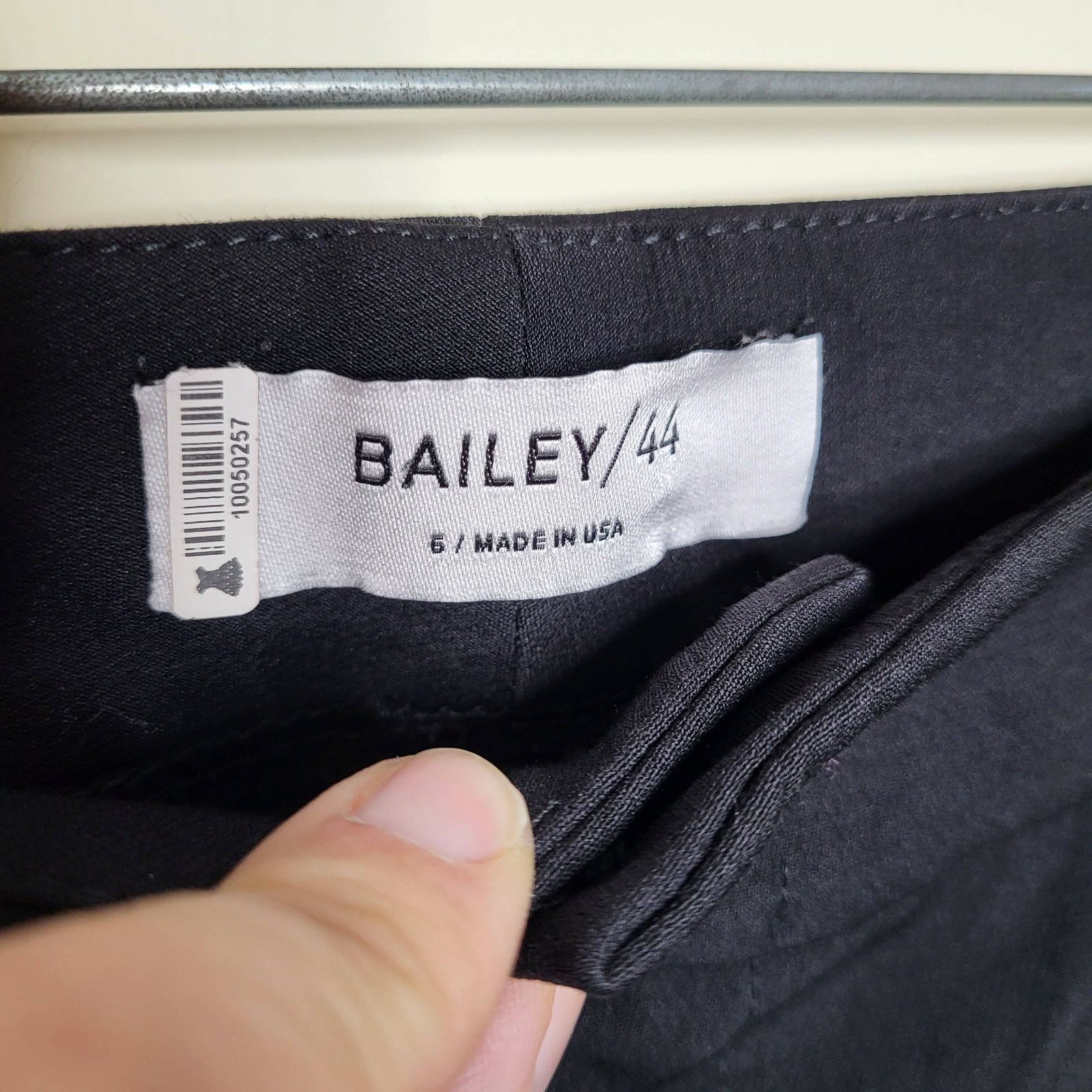 Bailey 44 Bailey 44 Kempner Tuxedo Stripe Pant - Black Size 28" / US 6 / IT 42 - 11 Thumbnail