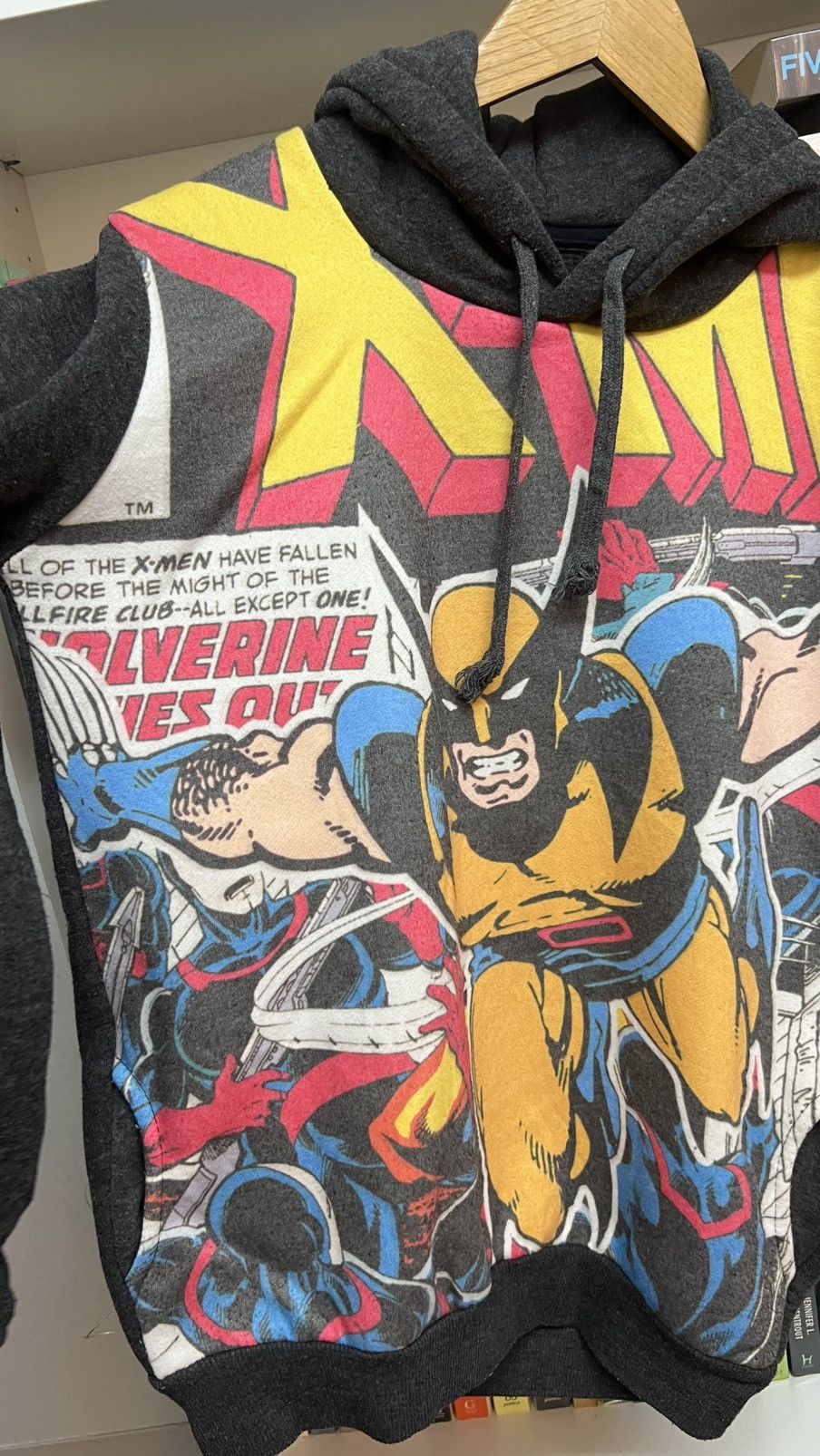 Cartoon Network × Wolverine X-men Wolverine Hoodie Sweatshirt Size US S / EU 44-46 / 1 - 3 Thumbnail