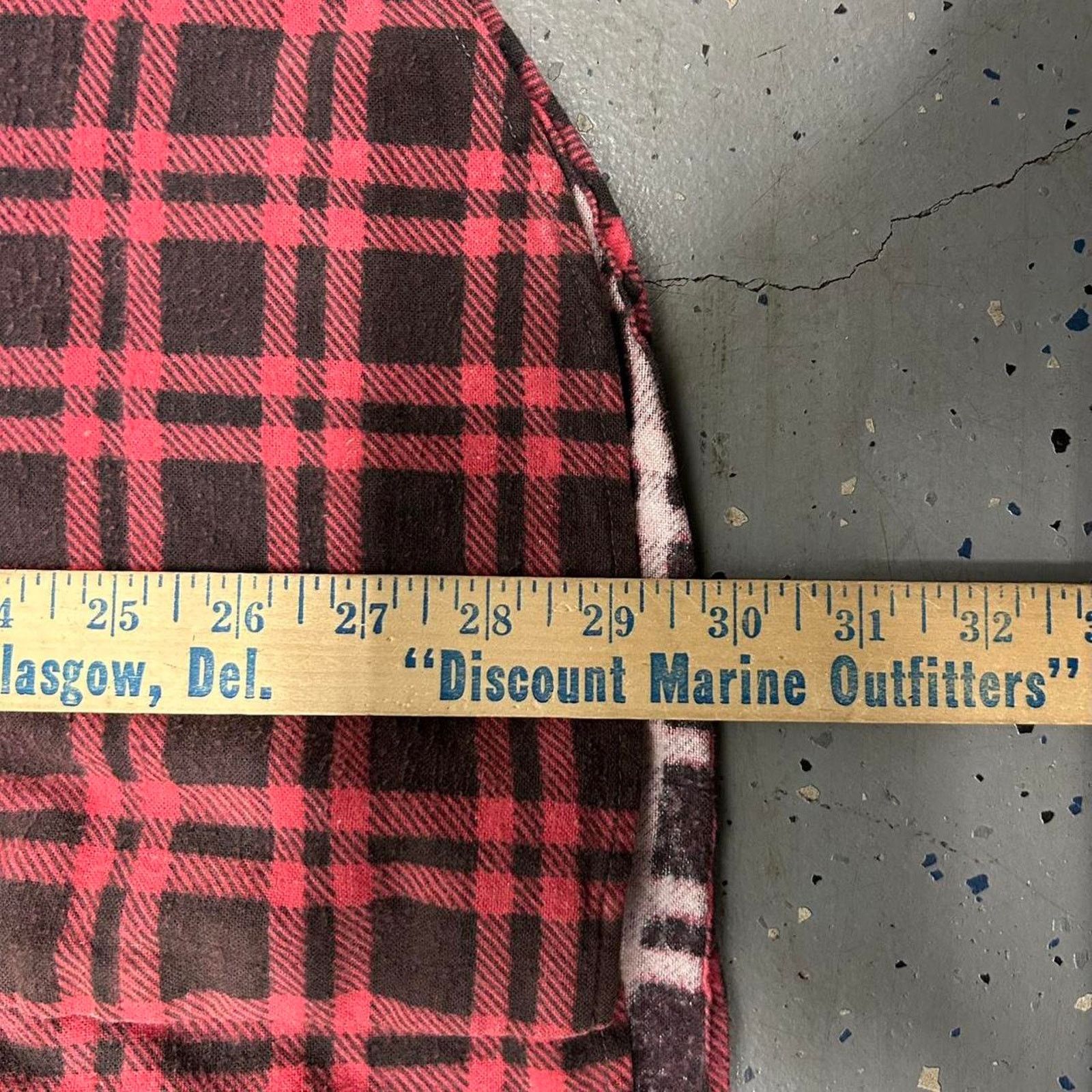 Other 80s vintage Big Yank red and black flannel shirt Size US XL / EU 56 / 4 - 5 Thumbnail