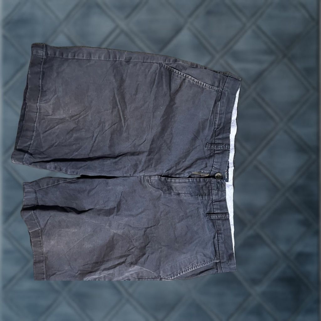 Tommy Hilfiger Tommy Hilfiger Shorts Mens 38 Blue Navy Flat Front Chino Cotton Short Size US 38 / EU 54 - 1 Thumbnail