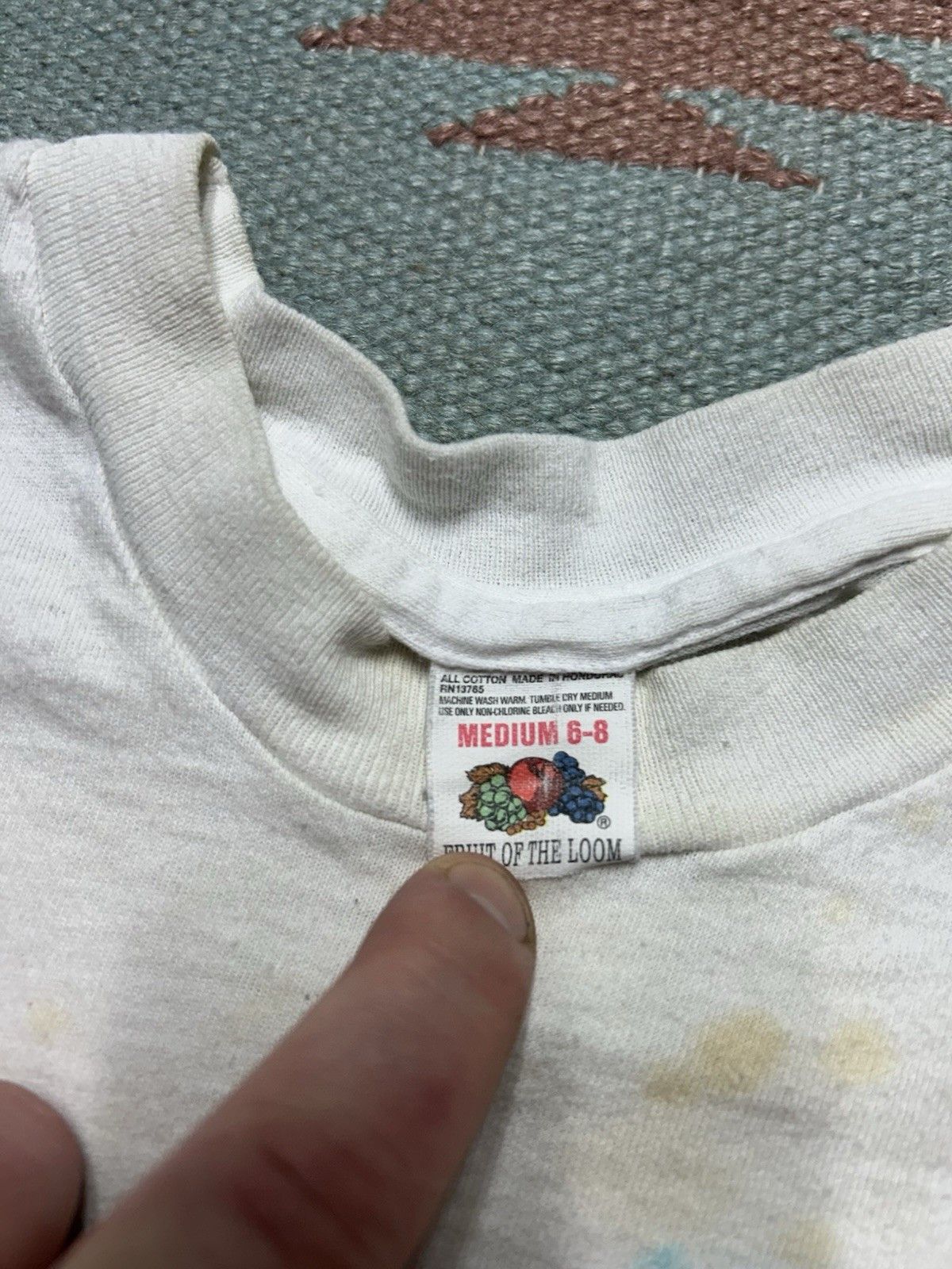 Vintage Vtg blank white t shirt fruit loom distress kids M baby tee Size XS / US 0-2 / IT 36-38 - 6 Thumbnail