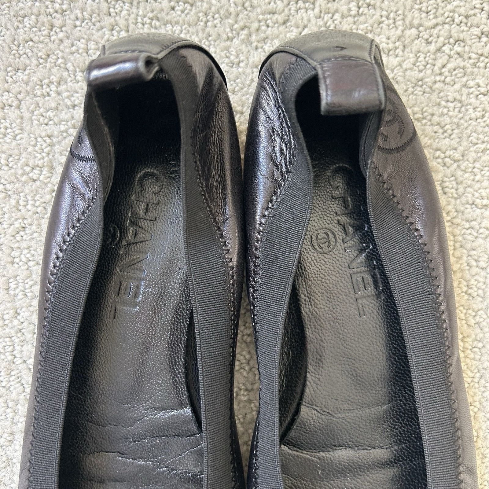 Chanel CHANEL Women’s Cap Toe Black Leather Ballet Flats Logo CC Si Size US 6.5 / IT 36.5 - 4 Thumbnail