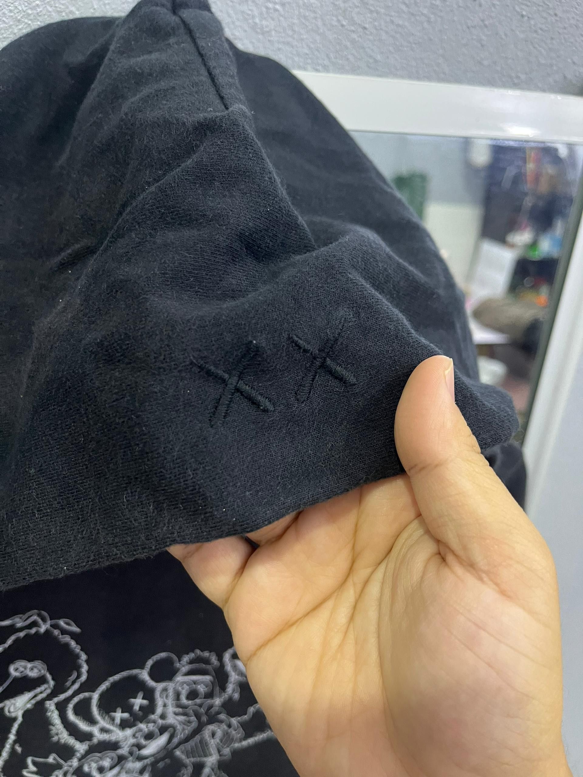 Kaws × Uniqlo Uniqlo UT Sesame Street x KAWS Hoodie Black Size US S / EU 44-46 / 1 - 4 Thumbnail