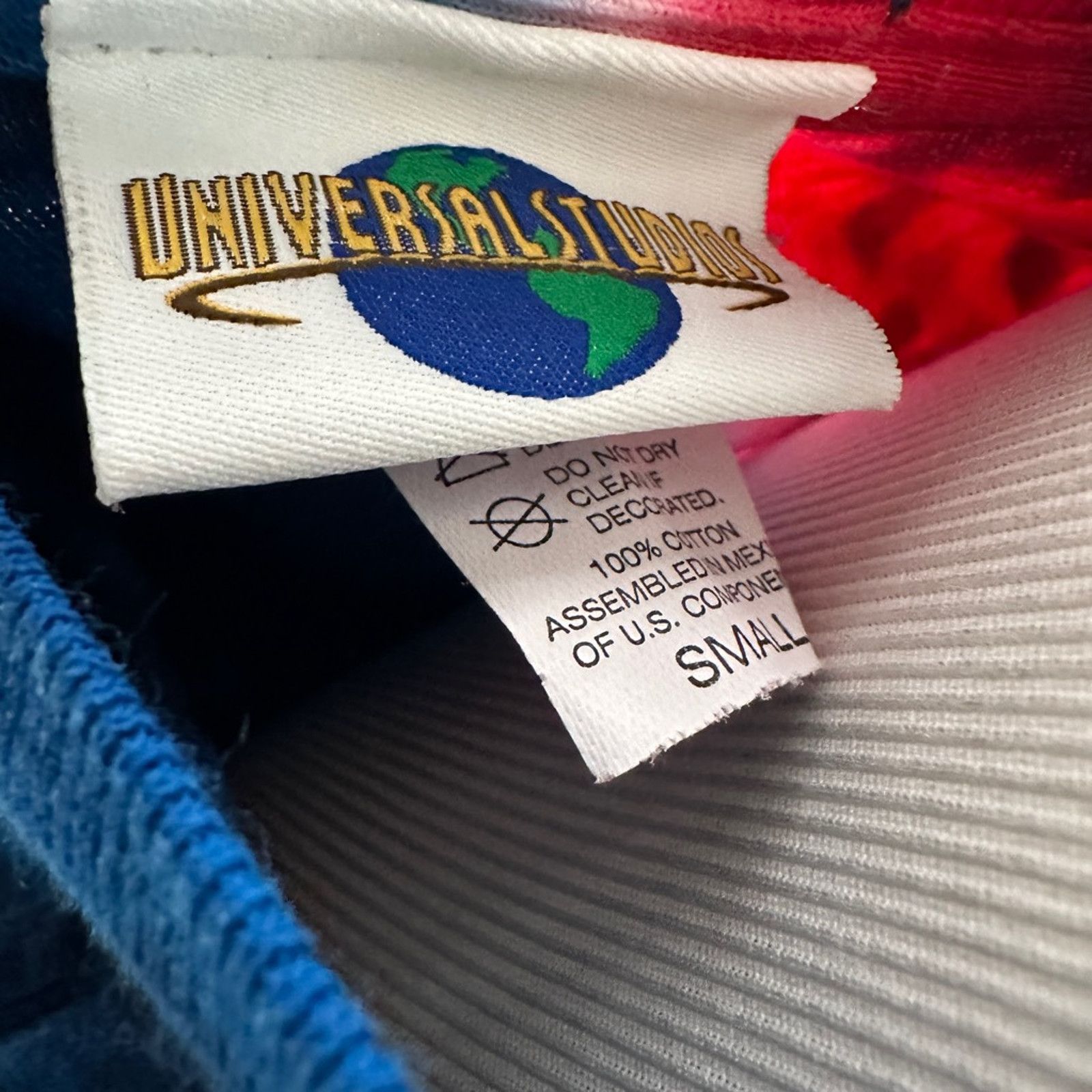 Universal Studios Spider-Man Universal T-Shirt Vintage Red Blue Tie Dye S Size US S / EU 44-46 / 1 - 8 Thumbnail