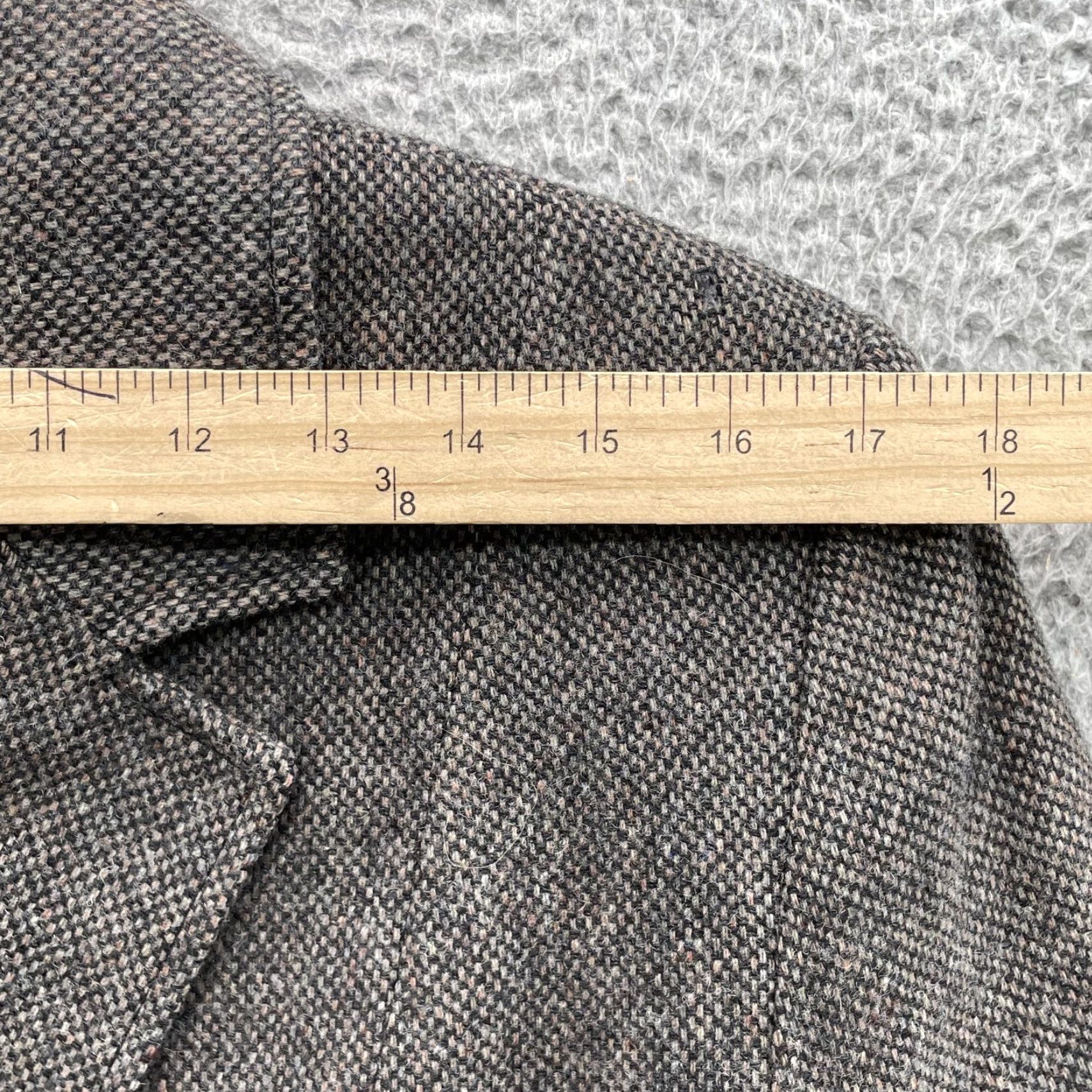 Vintage VINTAGE Pioneer Wear 100% Wool Blazer Jacket Women 10 Corpcore Business USA Made Blazer Women 10 Gray Wool 100% Blazer Jacket Vintage Pioneer Wear Size L / US 10 / IT 46 - 3 Thumbnail