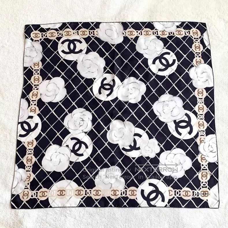 Chanel Chanel Black diamond checkered camellia printed mulberry s Size ONE SIZE - 1 Thumbnail