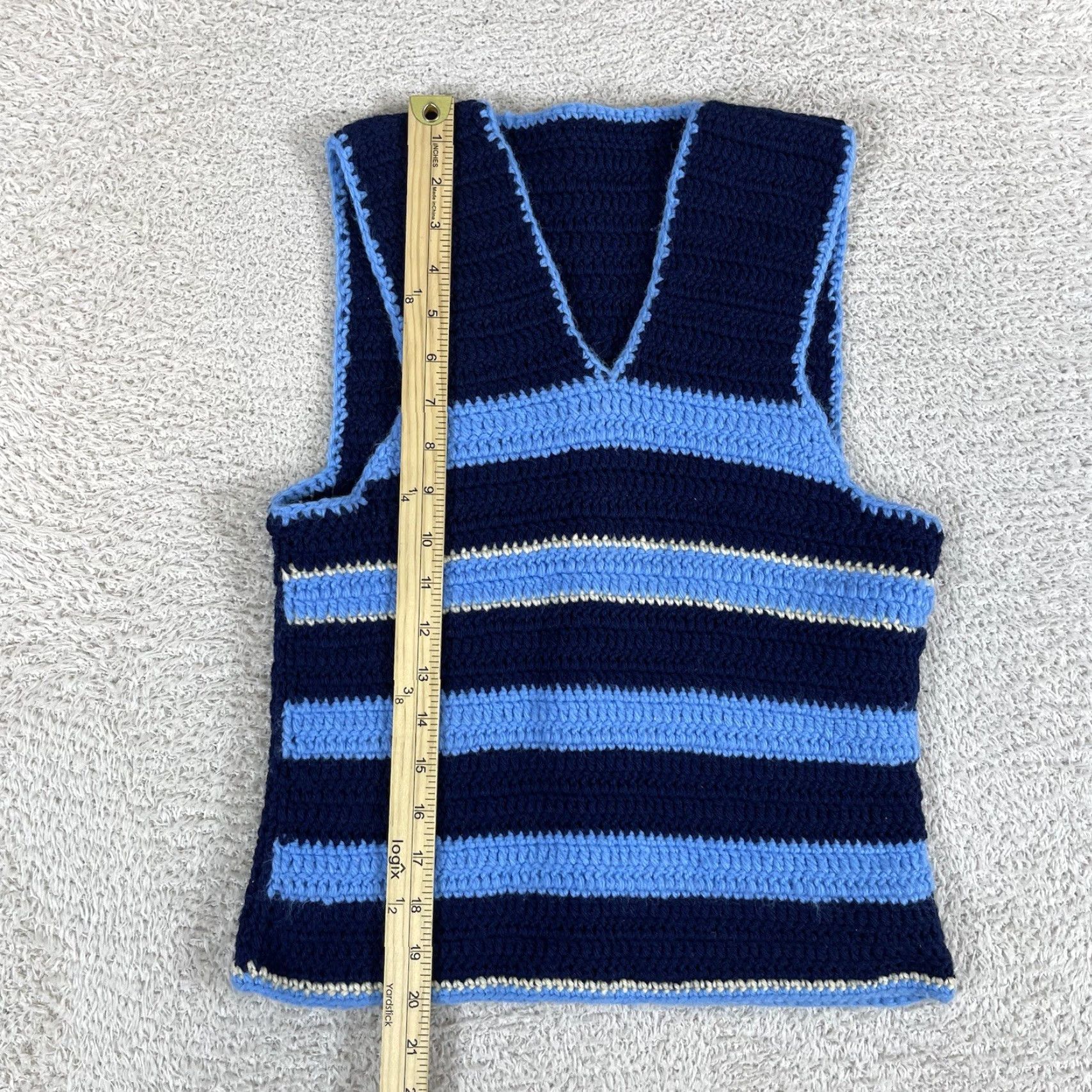 Vintage VINTAGE Hand Crocheted Tank Top Women's Small READ Blue Striped Boho Cropped Tank Size S / US 4 / IT 40 - 5 Thumbnail