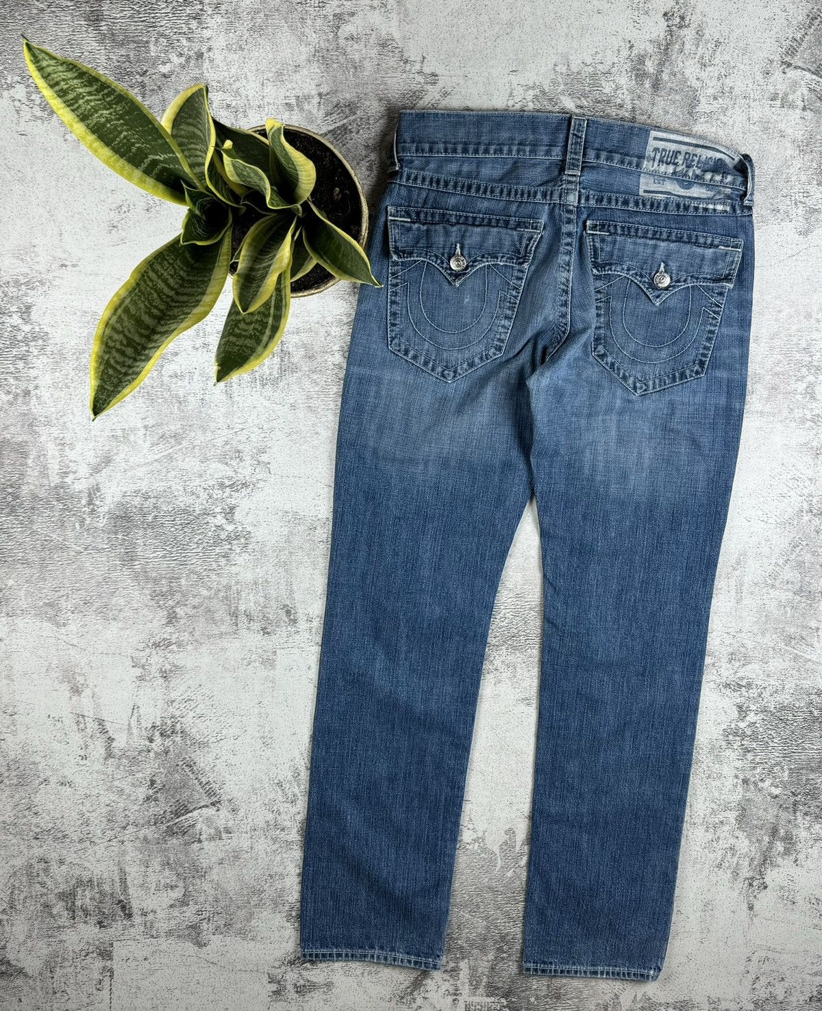True Religion Vintage True Religion Y2K Distressed Faded Rap Jeans Denim Size US 32 / EU 48 - 1 Thumbnail