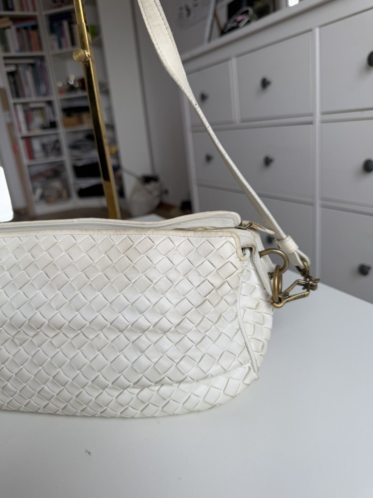 Bottega Veneta × Designer × Vintage Bottega Veneta leather crossbody shoulder bag designer luxury Size ONE SIZE - 12 Thumbnail