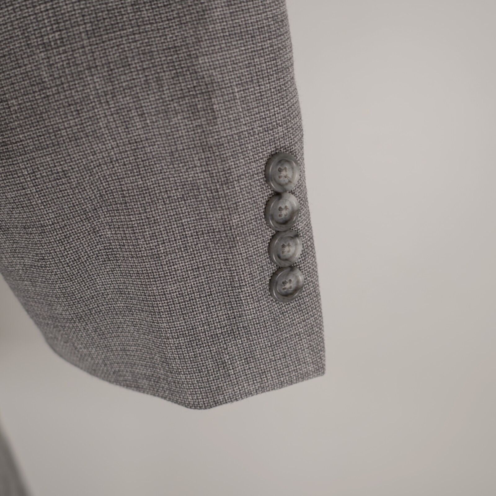 Jos. A. Bank Jos A Bank Traveler's Textured Wool Gray Basketweave 2 Butto Size 42R - 4 Thumbnail