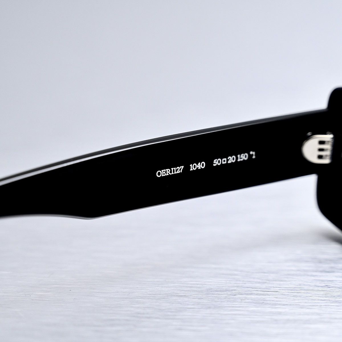 Off-White OFF WHITE ARTHUR SUNGLASSES Size ONE SIZE - 9 Thumbnail